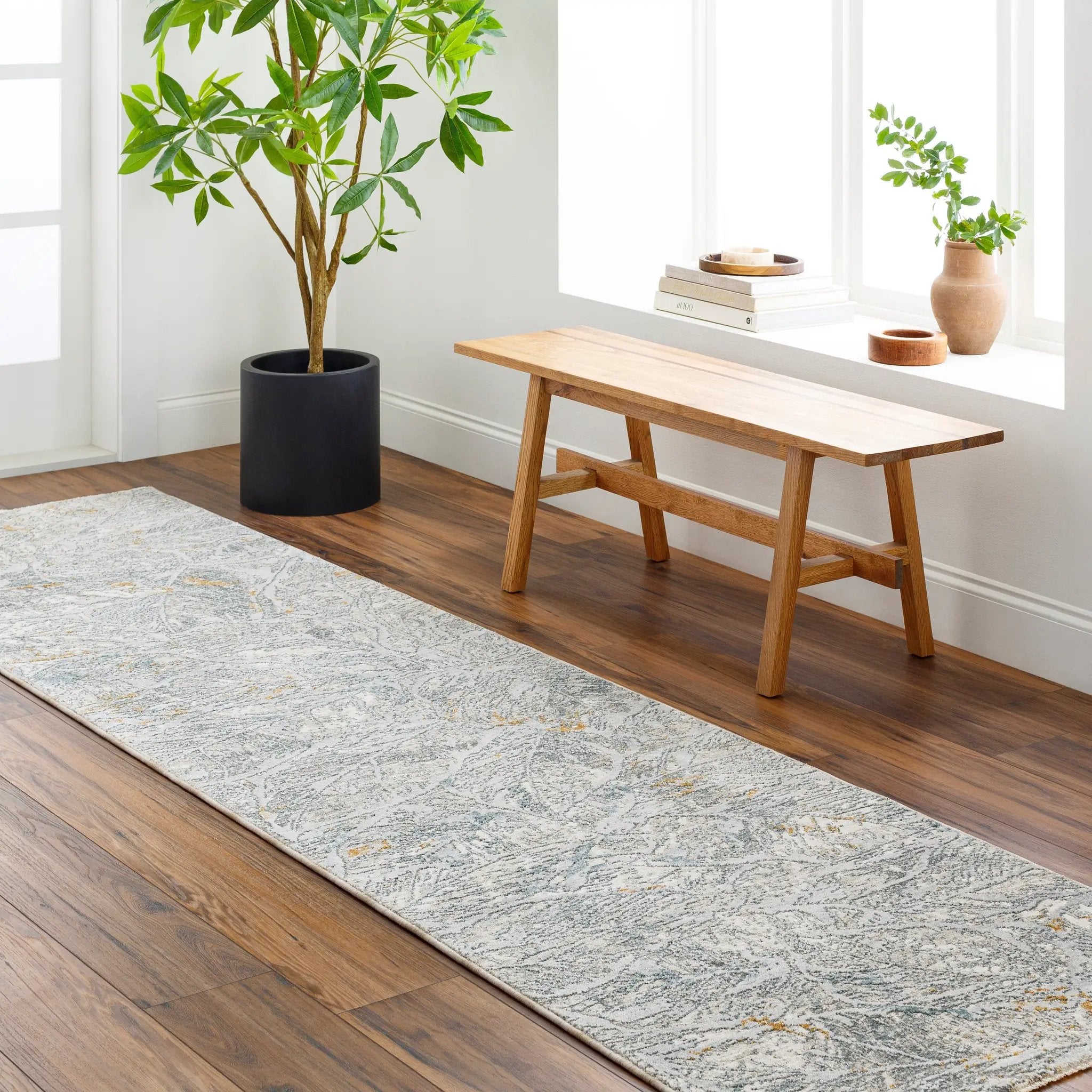 Dresden DRE-2317 White Area Rug by LIVABLISS