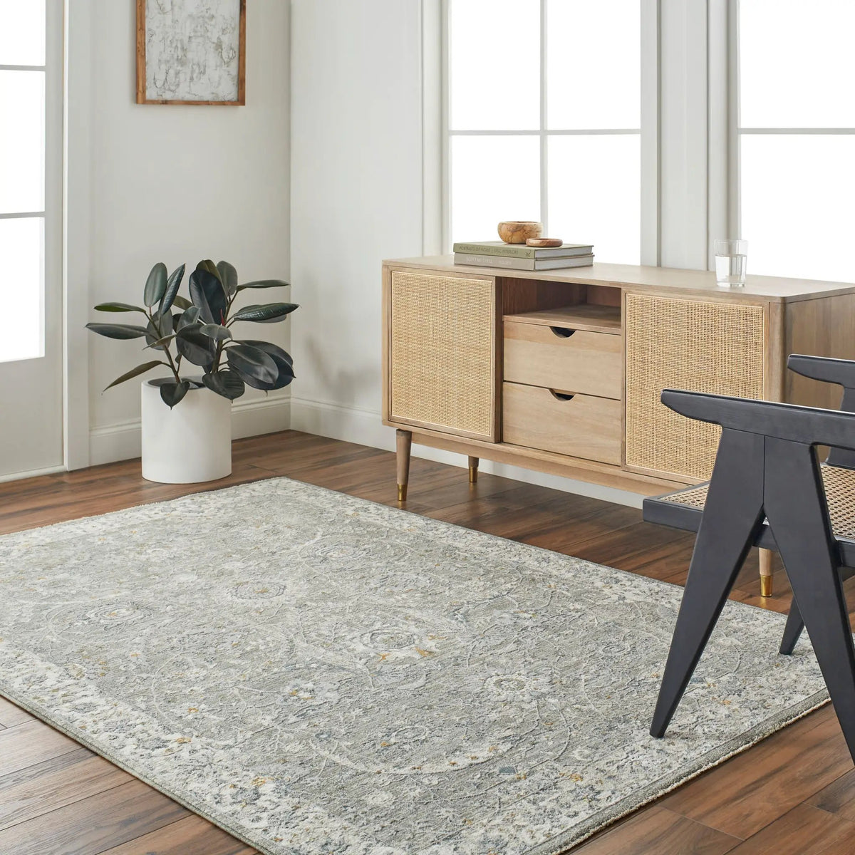 LIVABLISS Dresden DRE-2327 Gray Area Rug