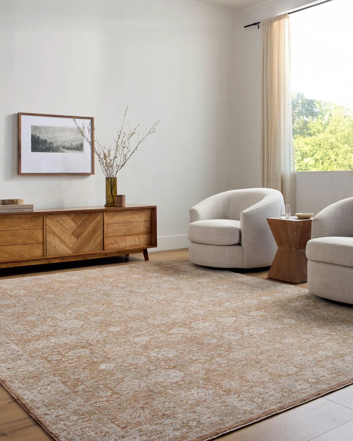 LIVABLISS Da Vinci DVC-2305 Cream Area Rug