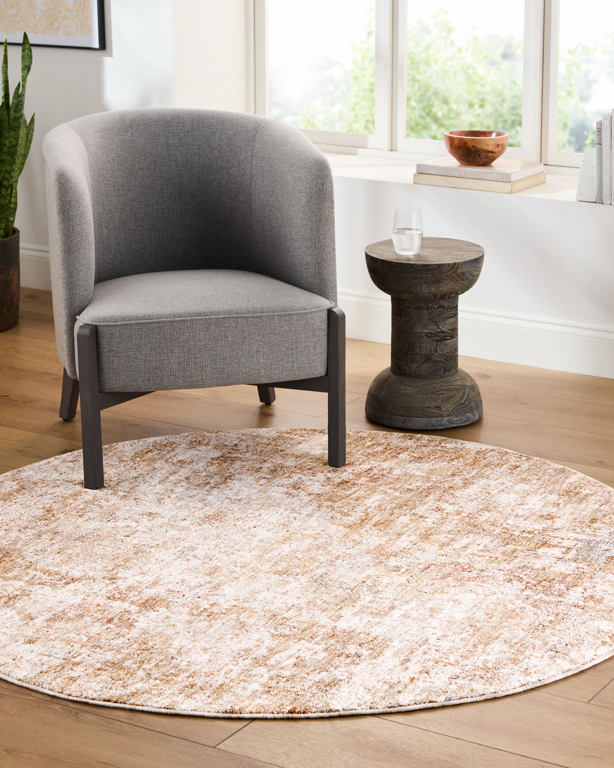 Surya Da Vinci DVC-2311 Cream Area Rug by LIVABLISS