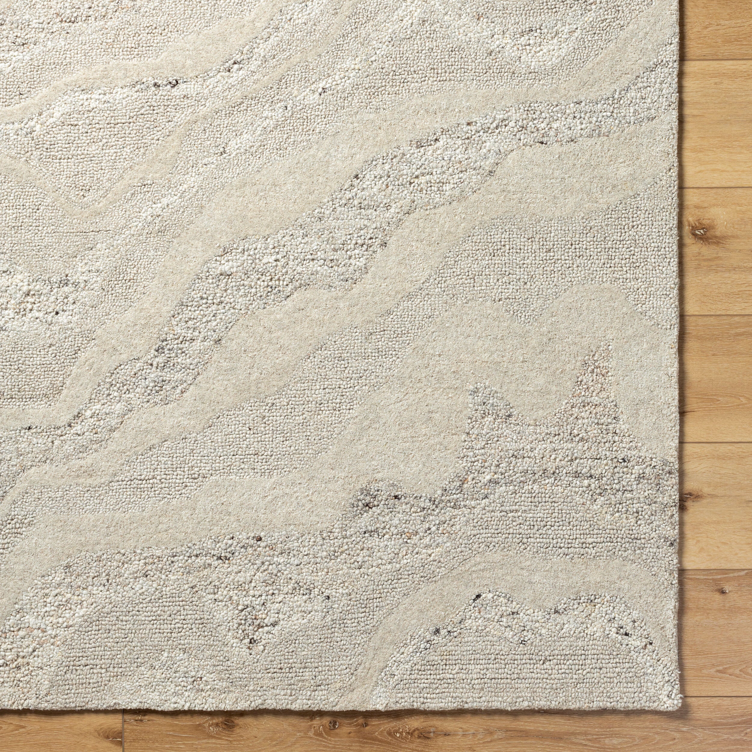 LIVABLISS Divine DVN-2303 Area Rug