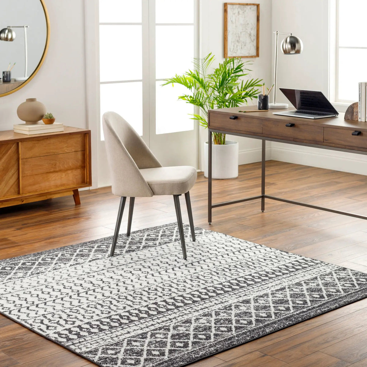 LIVABLISS Elaziz ELZ-2307 Black Area Rug