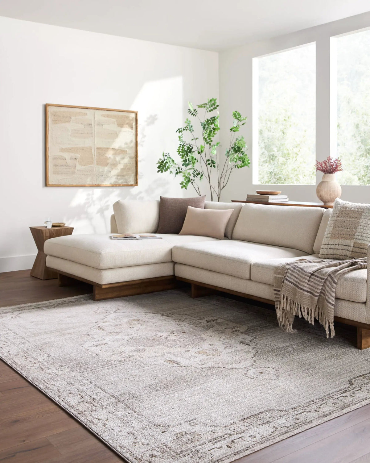 LIVABLISS Fifth Avenue FIF-2301 Light-Gray Area Rug