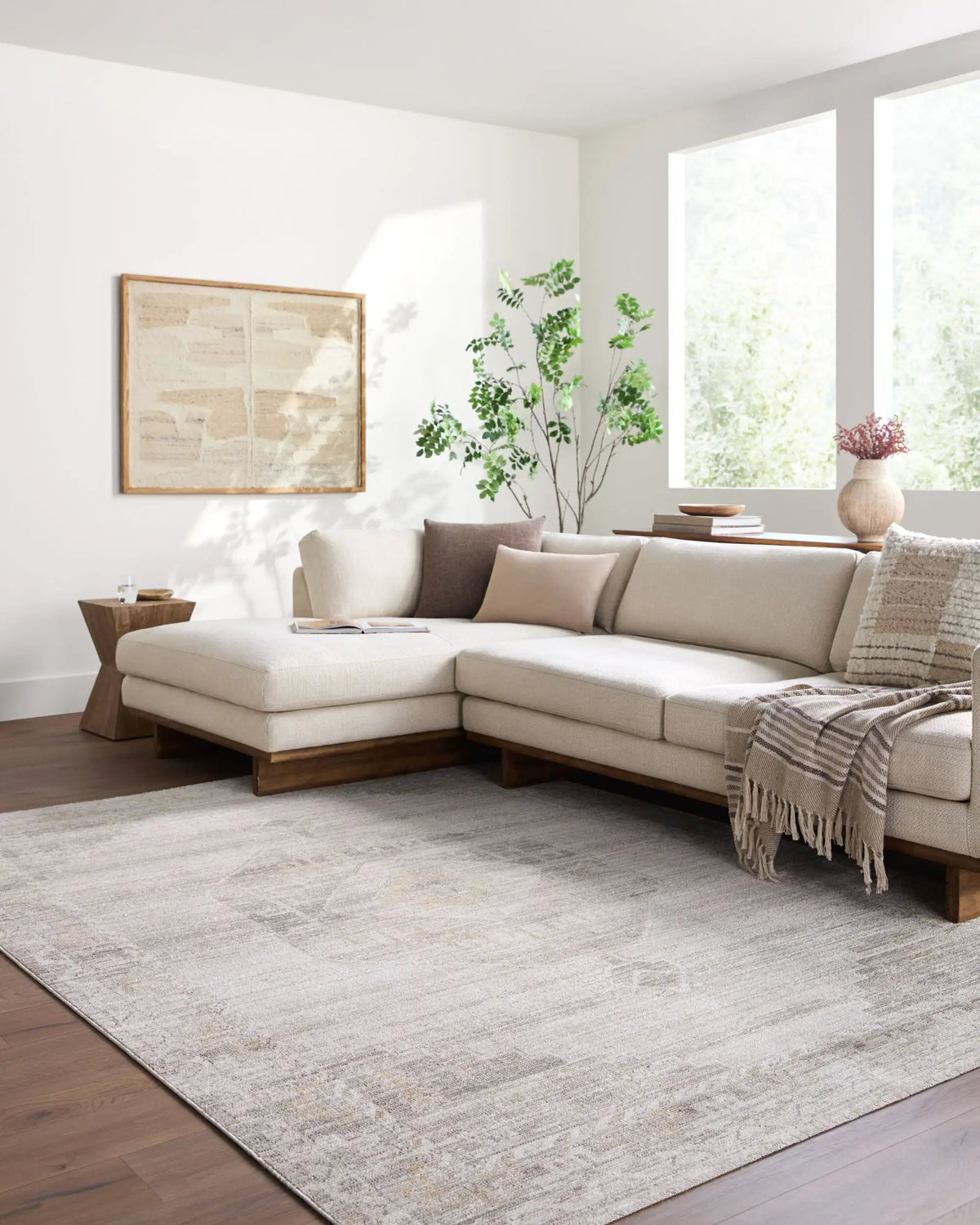 LIVABLISS Fifth Avenue FIF-2306 Light-Gray Area Rug