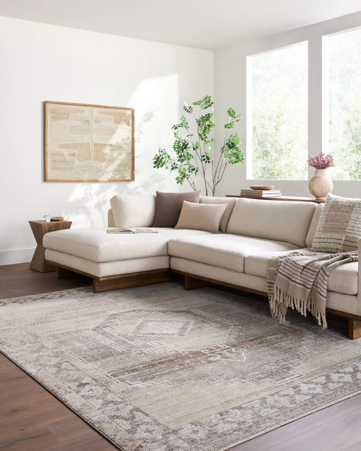 LIVABLISS Fifth Avenue FIF-2309 Light-Gray Area Rug