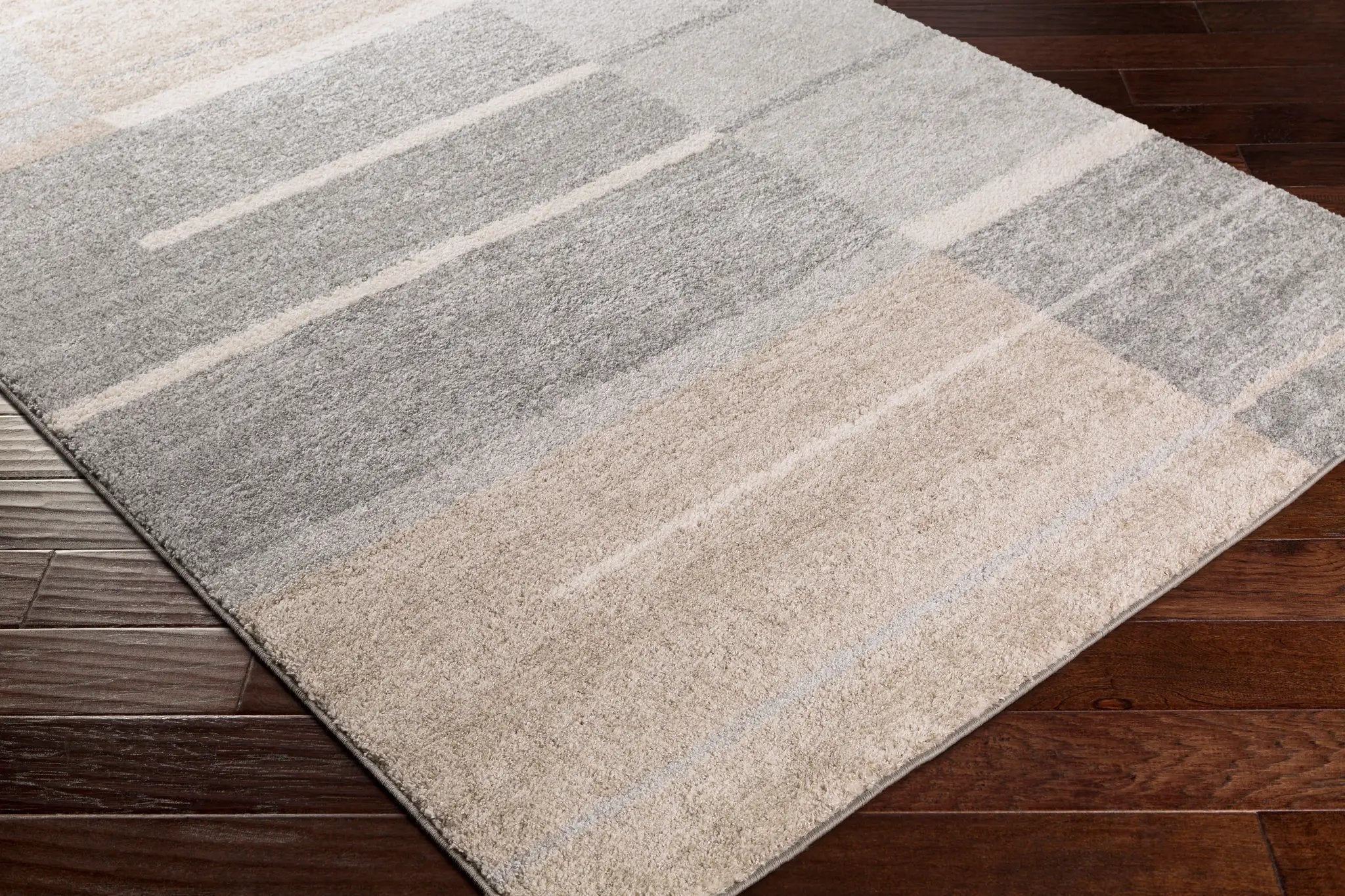 Fowler FOW-1000 Gray Area Rug by LIVABLISS