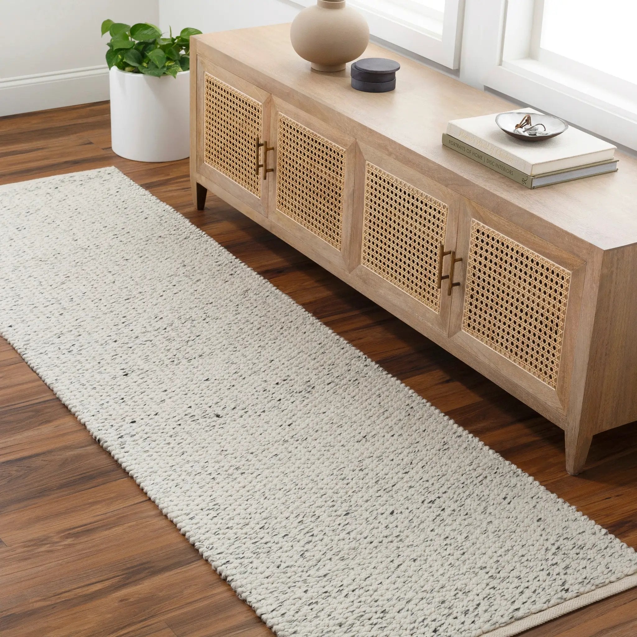 Firat FRT-2300 Ivory Area Rug by LIVABLISS
