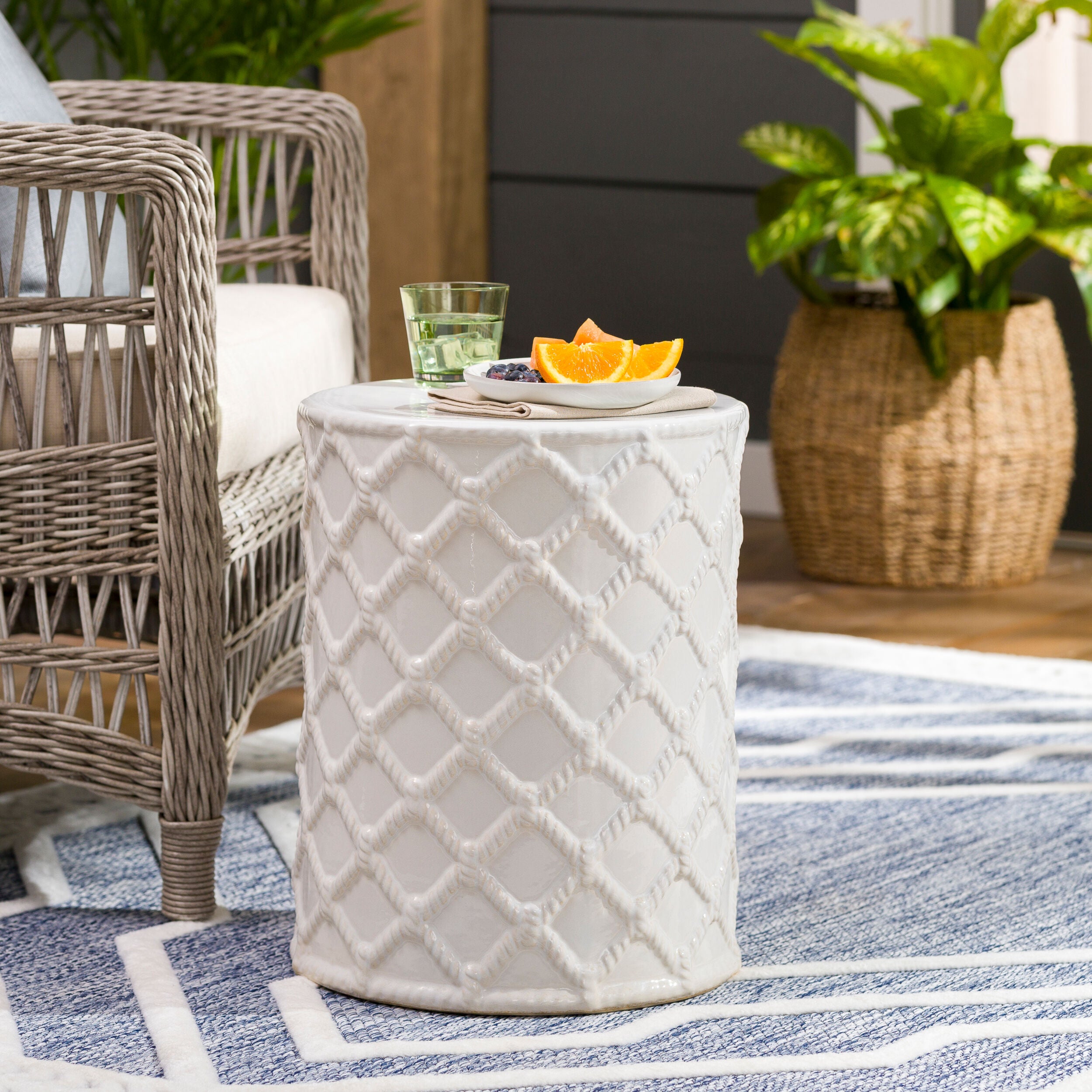 LIVABLISS Gaylor GAY-001 Garden Stool