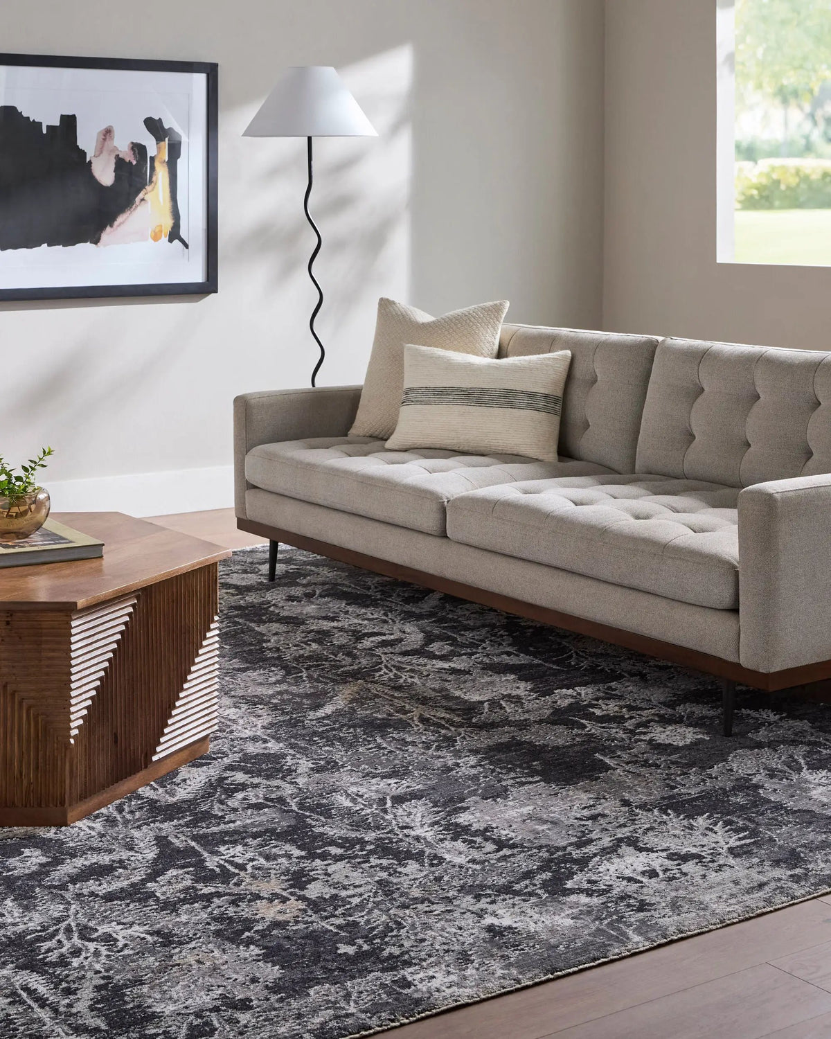 LIVABLISS Gakko GKK-2300 Black Area Rug