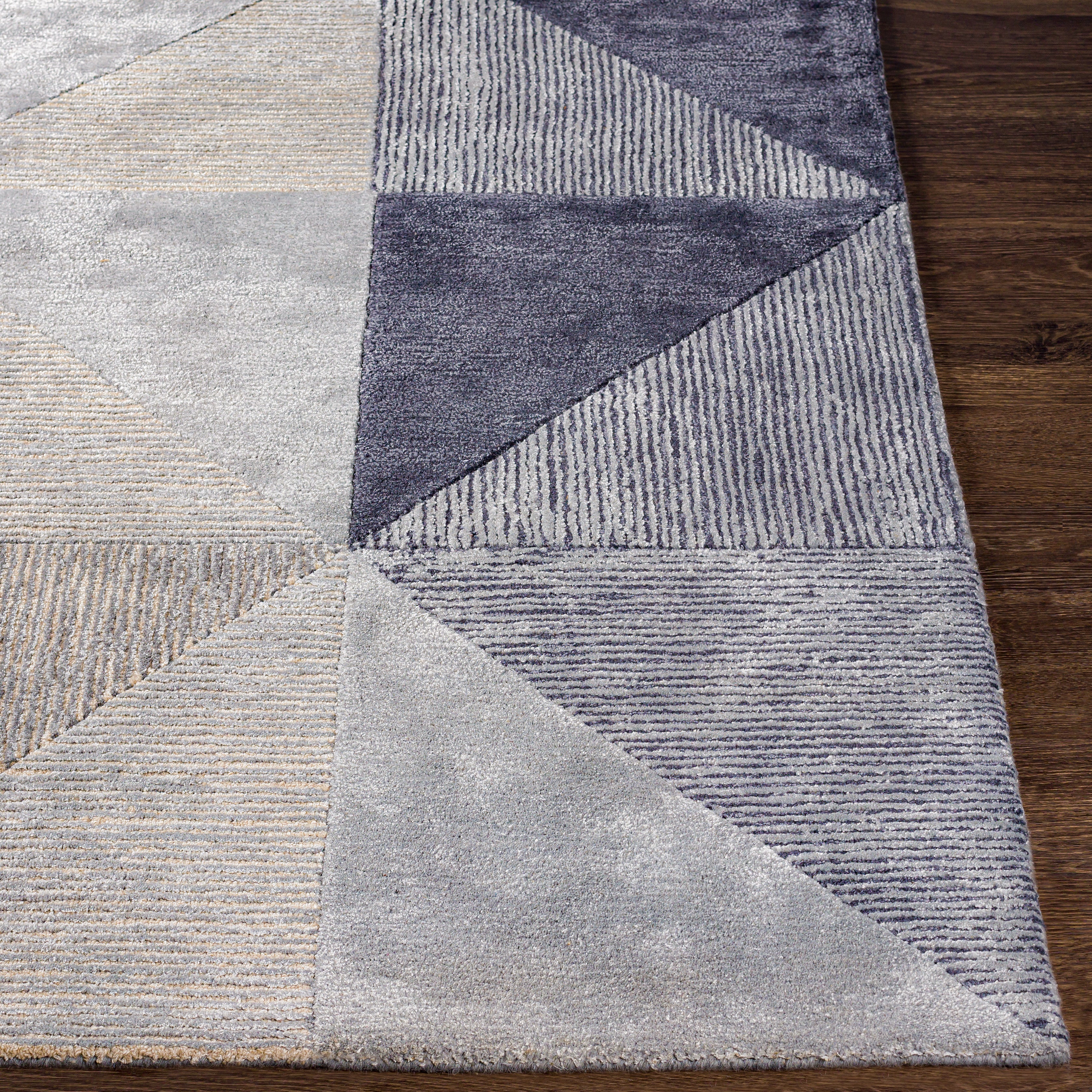 LIVABLISS Glasgow GLS-2300 Area Rug