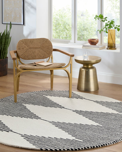 LIVABLISS Granada GND-2331 Area Rug