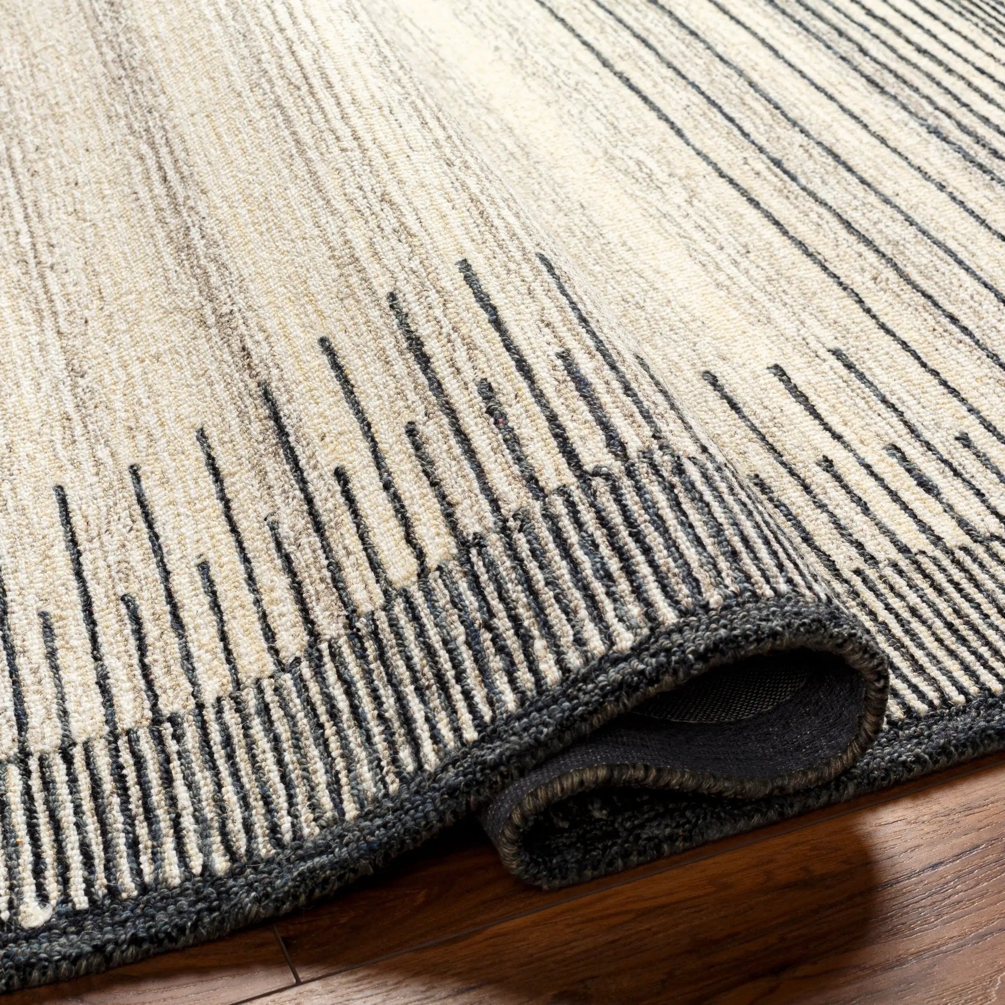 Granada GND-2341 Beige Area Rug by LIVABLISS