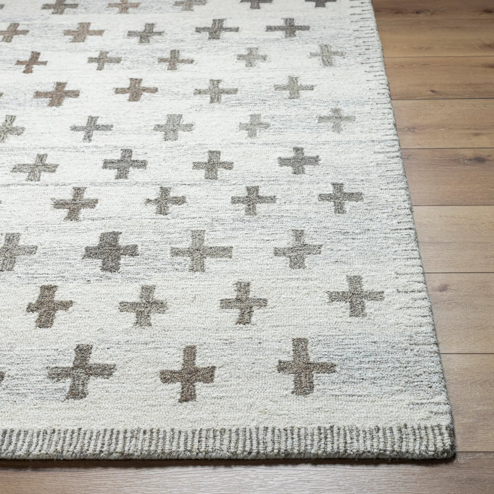 Granada GND-2368 Ivory Area Rug by LIVABLISS