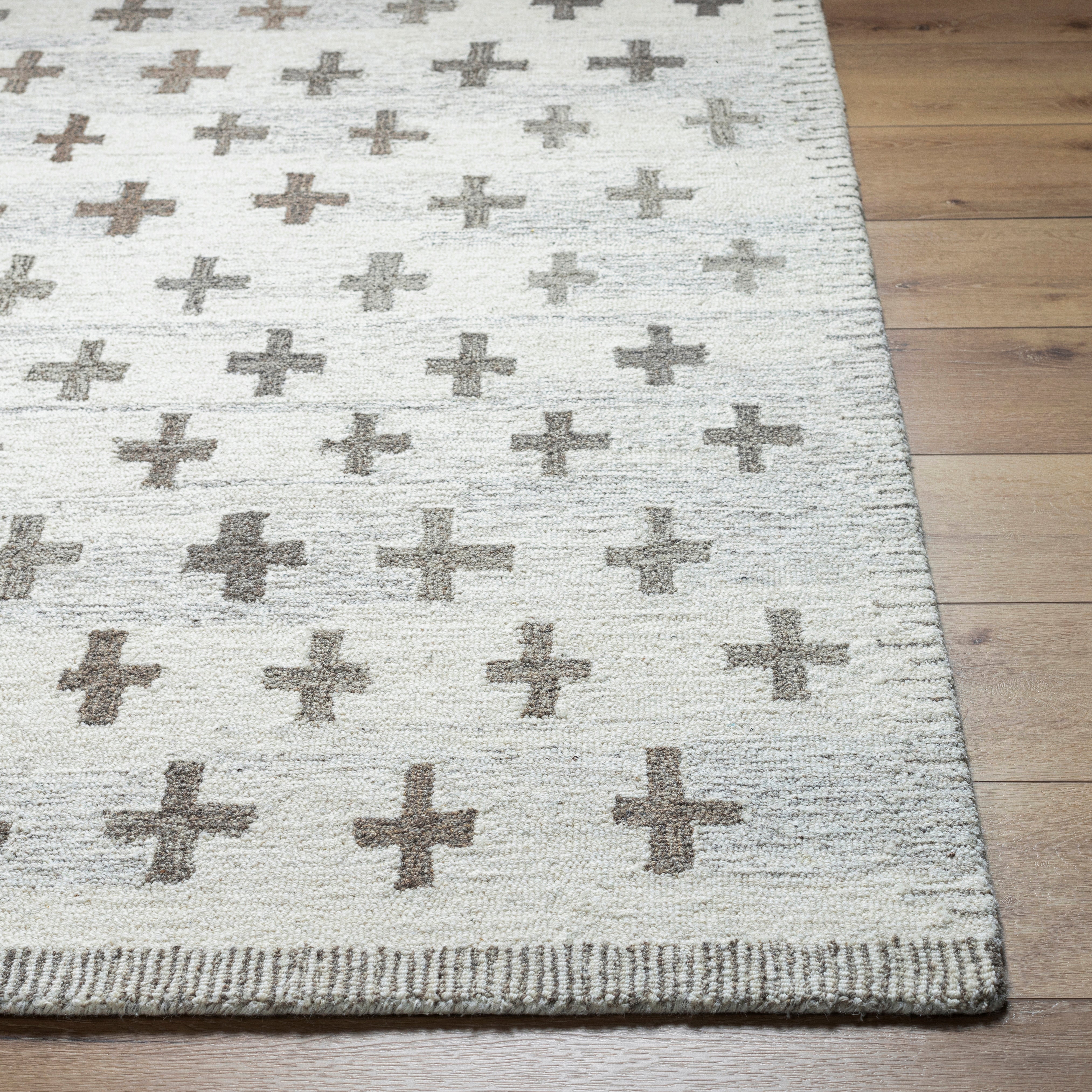 LIVABLISS Granada GND-2368 Area Rug