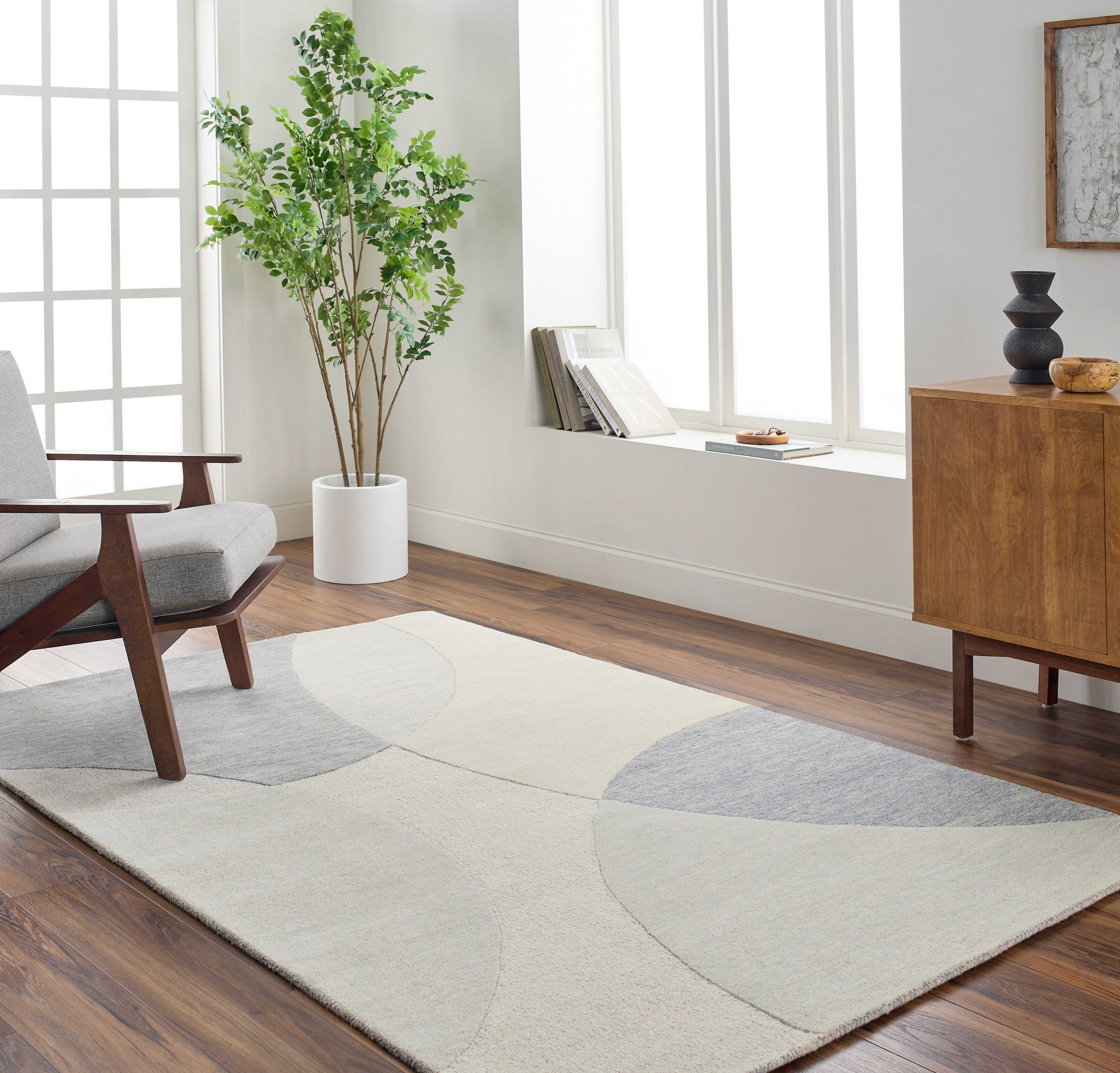 LIVABLISS Isabel IBL-2304 Area Rug
