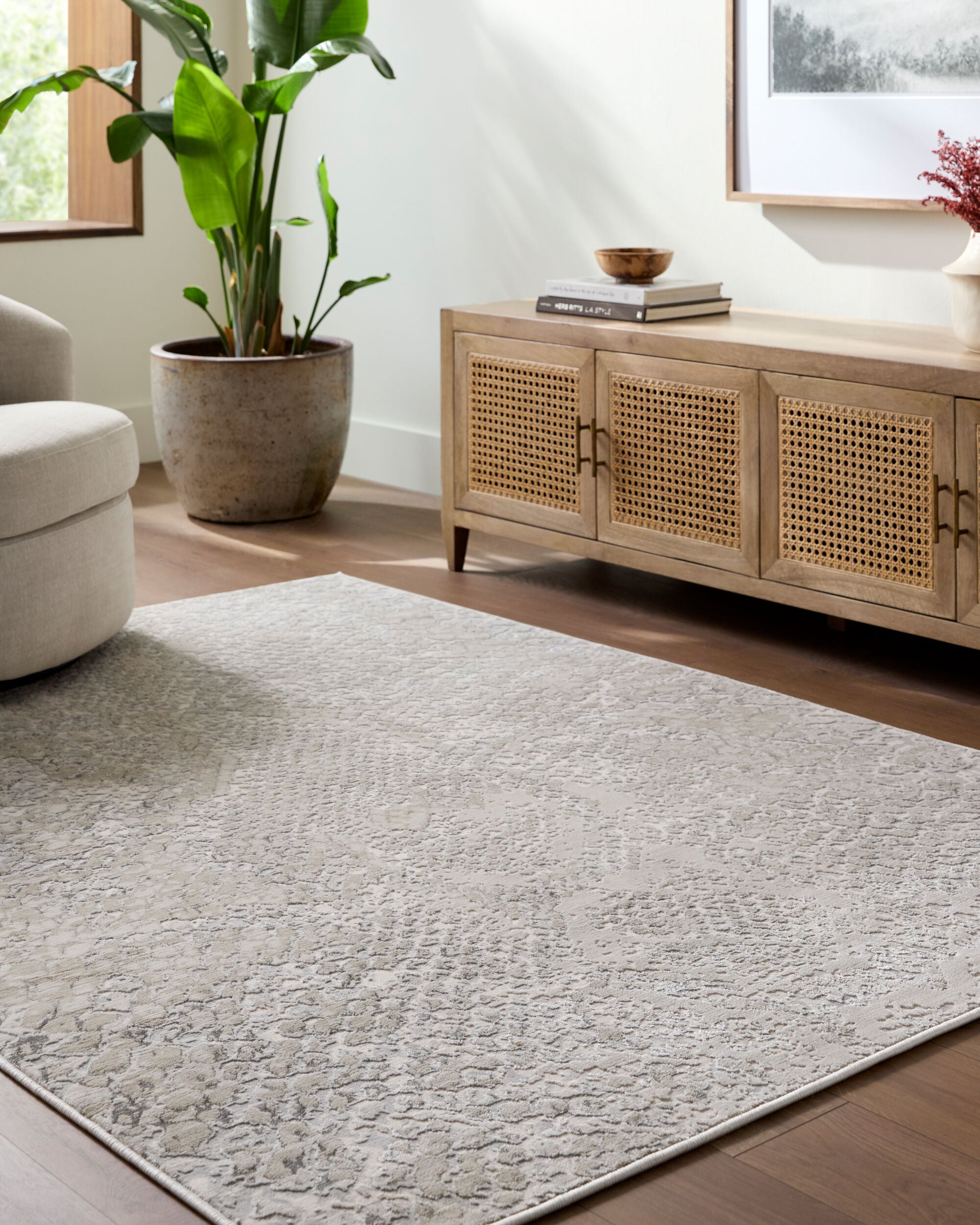 Surya Impulse IPS-2320 Ivory Area Rug by LIVABLISS