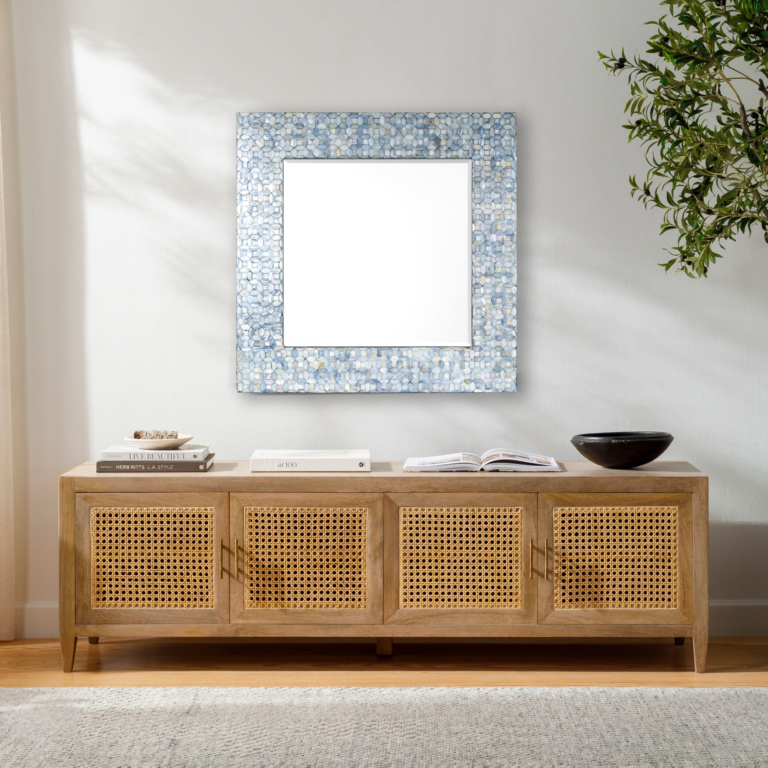 LIVABLISS Etewah ETW-004 Console Table