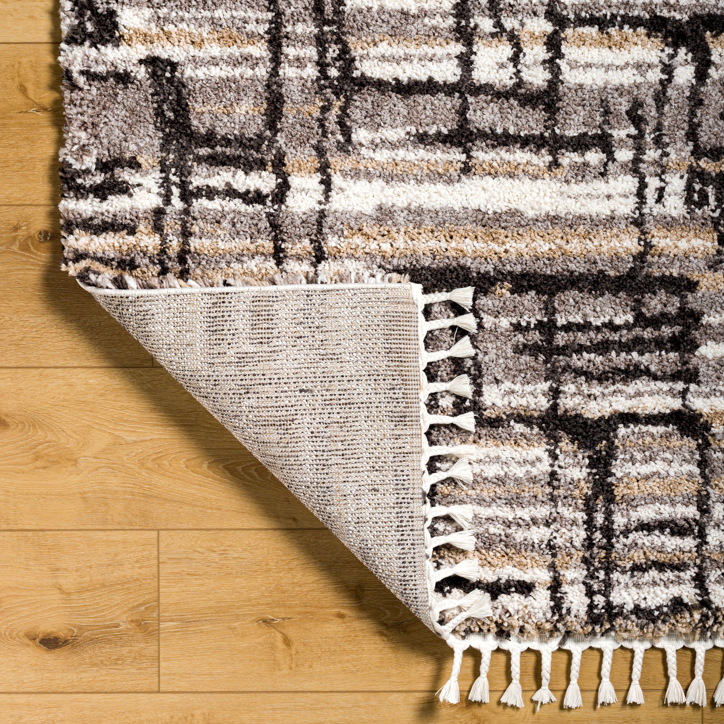 Surya Jakarta JKT-2307 Gray Area Rug by LIVABLISS