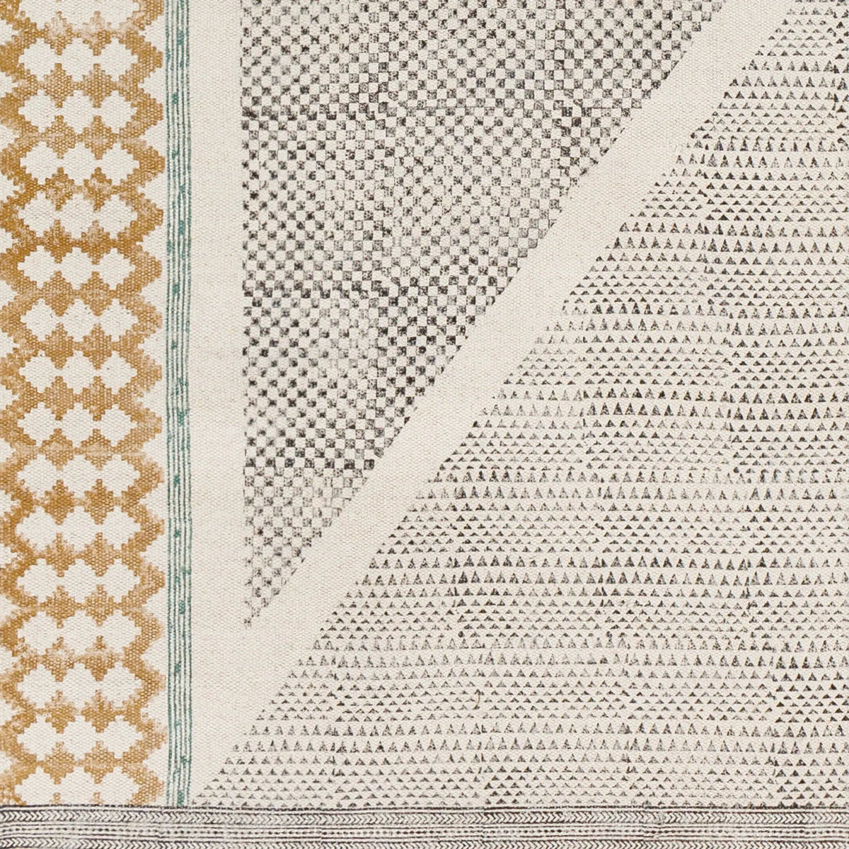 July JUY-2306 Black Area Rug by LIVABLISS