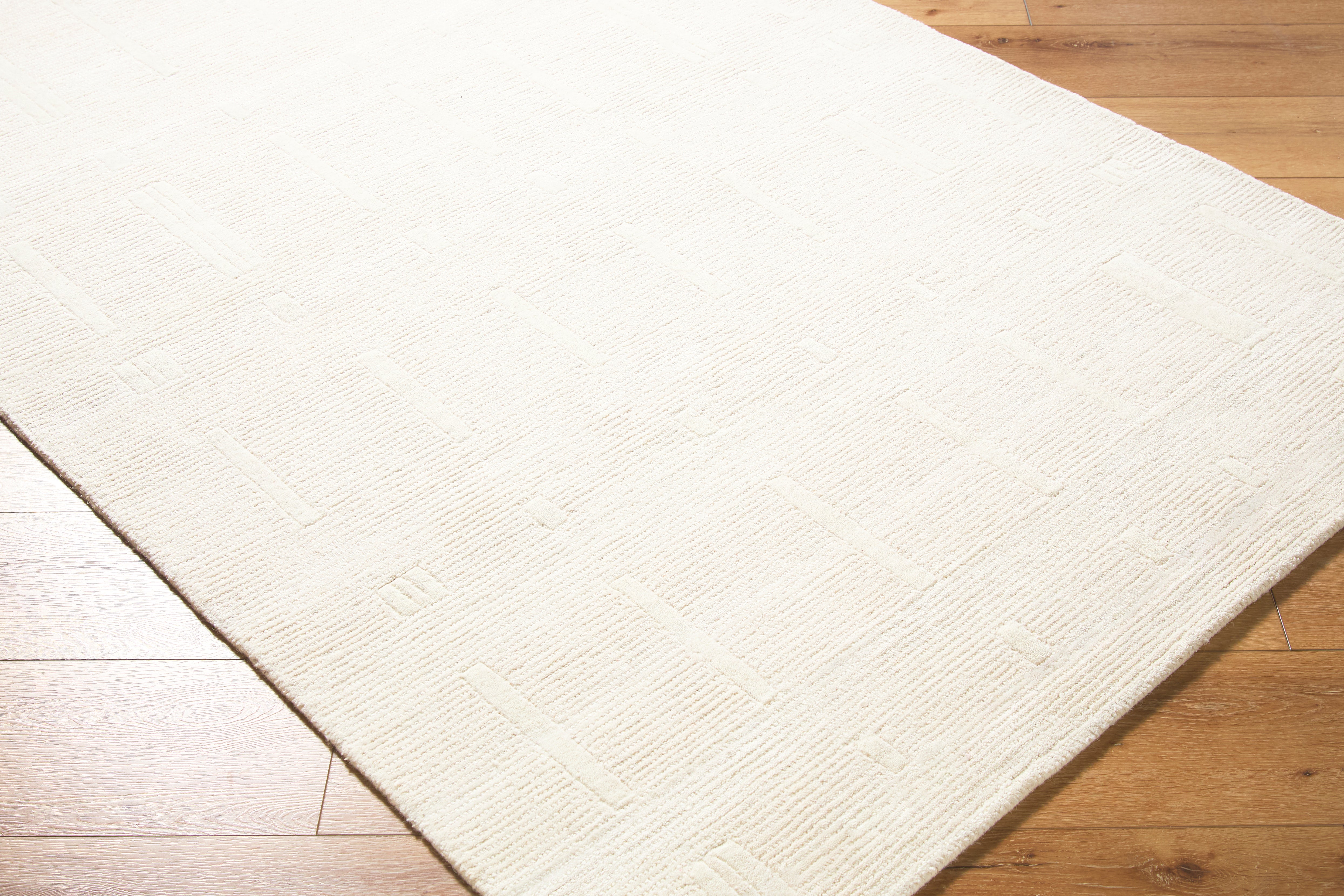 LIVABLISS Rossi JWRS-2300 Area Rug