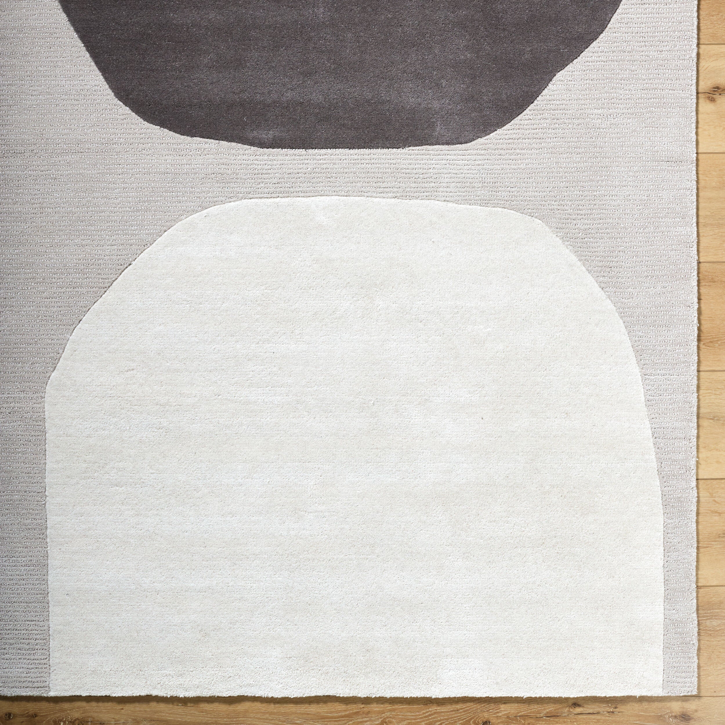 Surya Rossi JWRS-2302 Charcoal Area Rug by LIVABLISS
