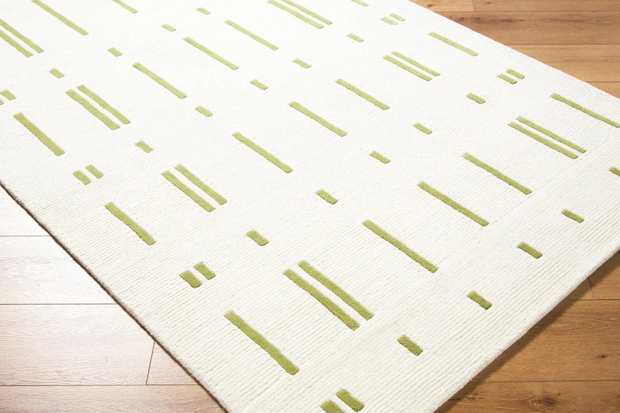Rossi JWRS-2309 Ivory Area Rug by LIVABLISS