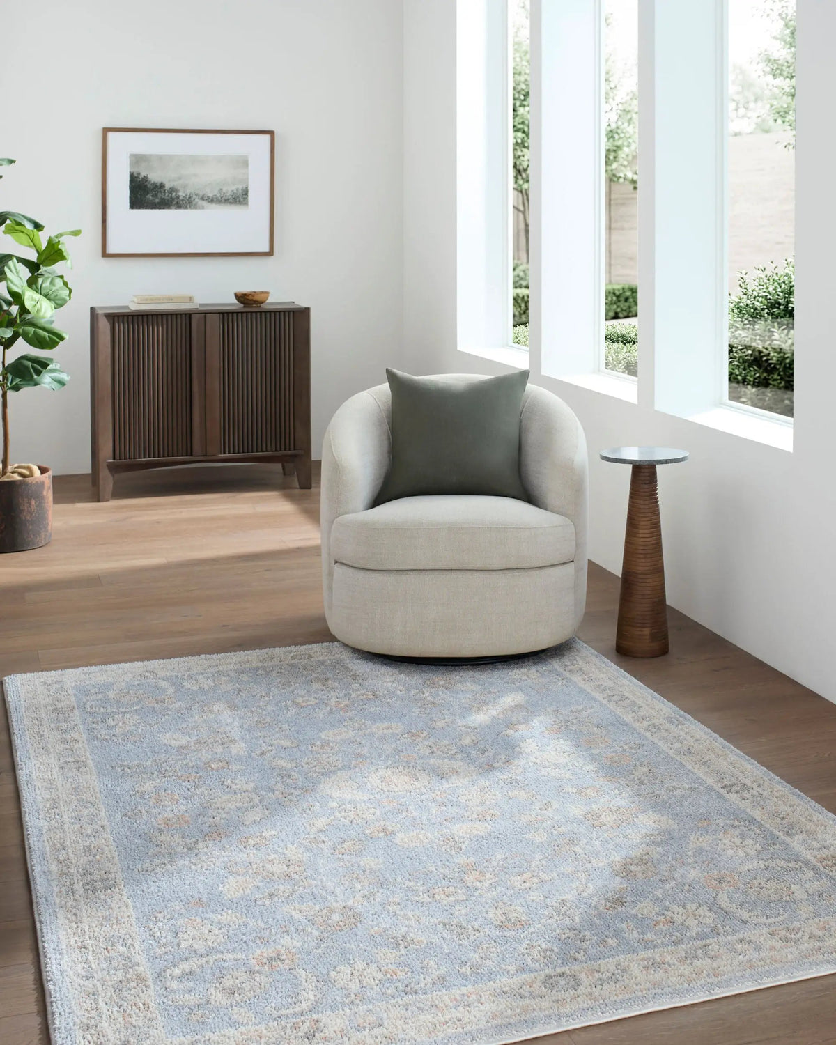 LIVABLISS Jazz JZZ-2305 Cream Area Rug