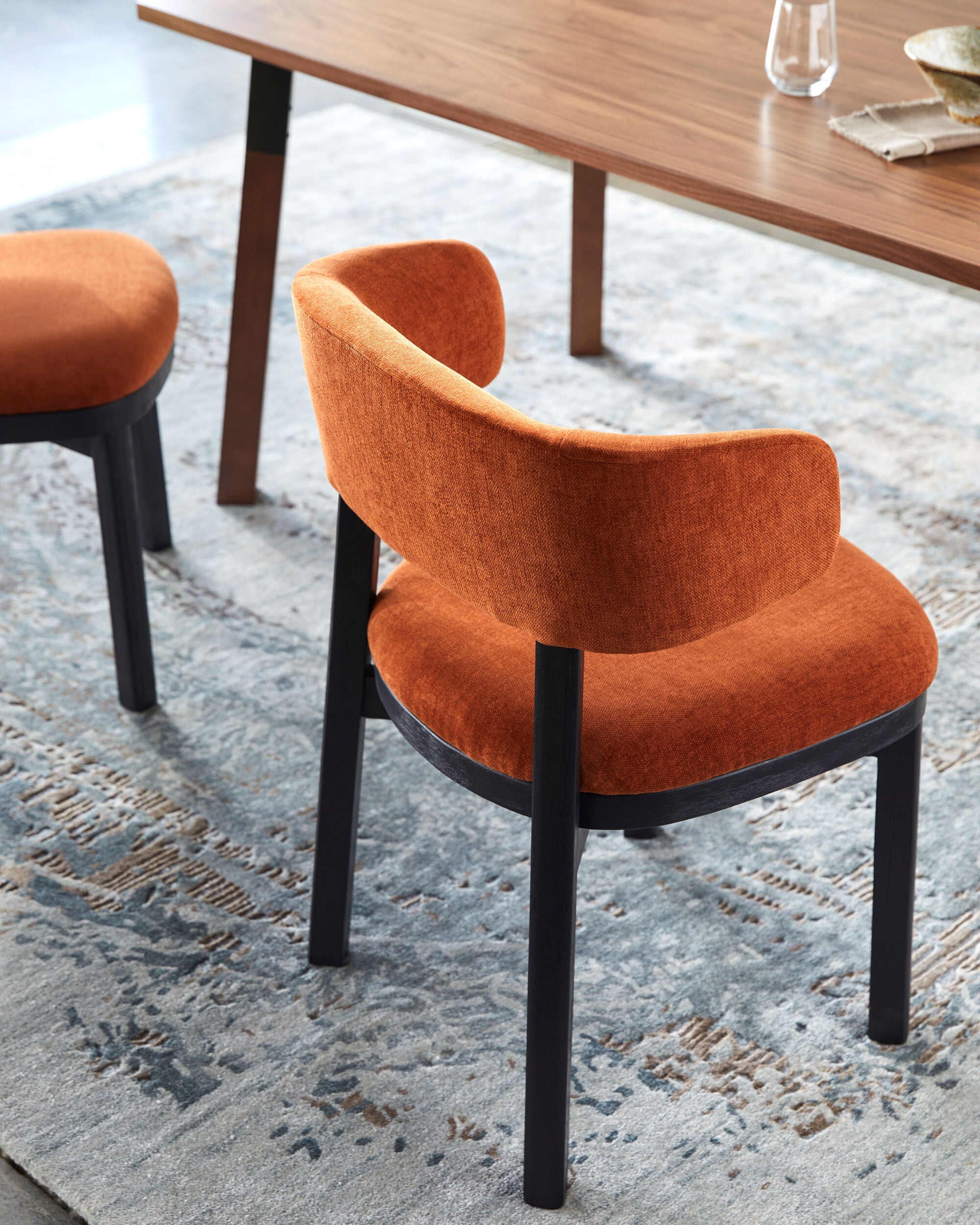 LIVABLISS Lindo LND-001 Dining Chair