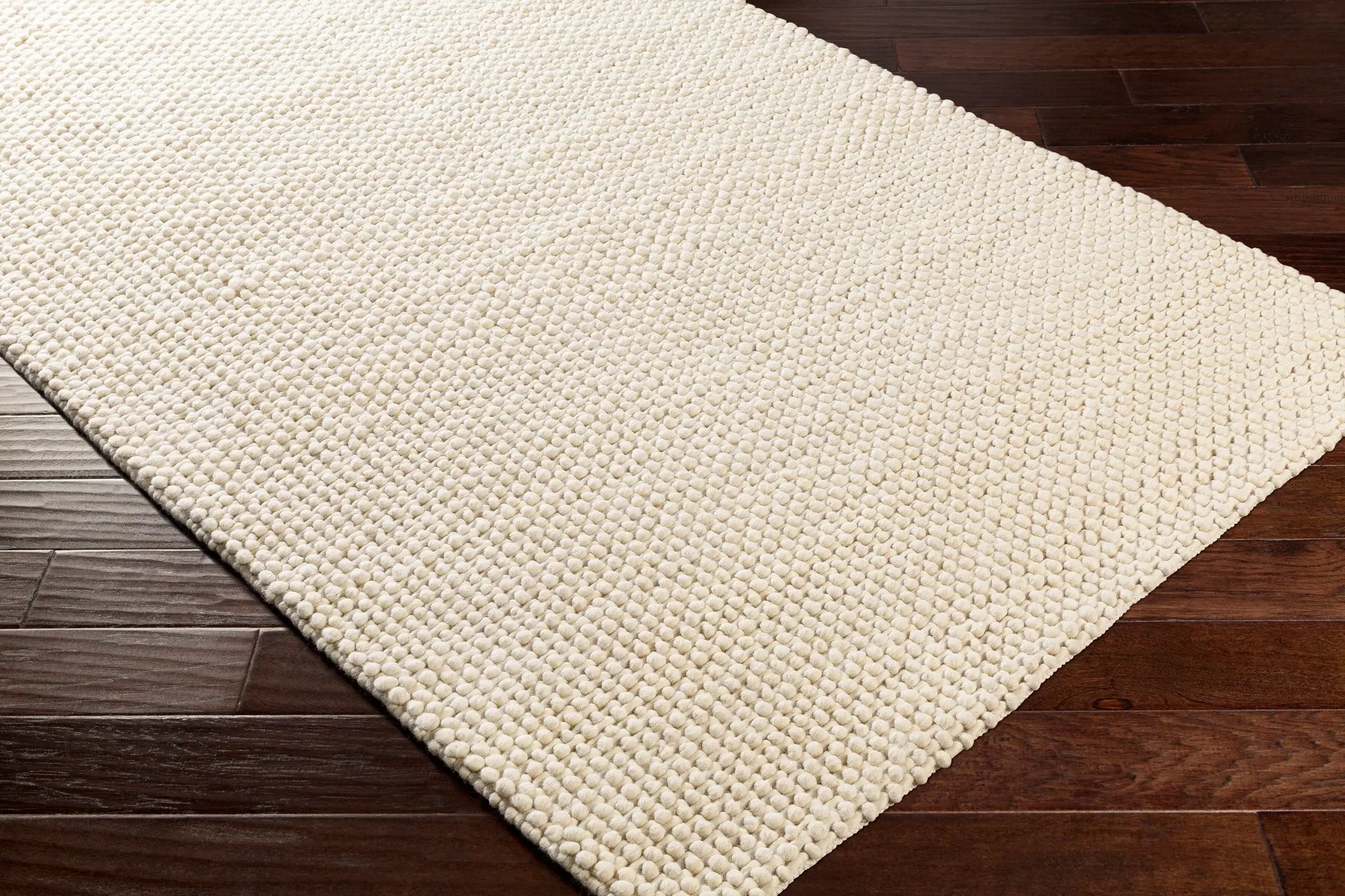Lucerne LNE-1000 Cream Area Rug by LIVABLISS