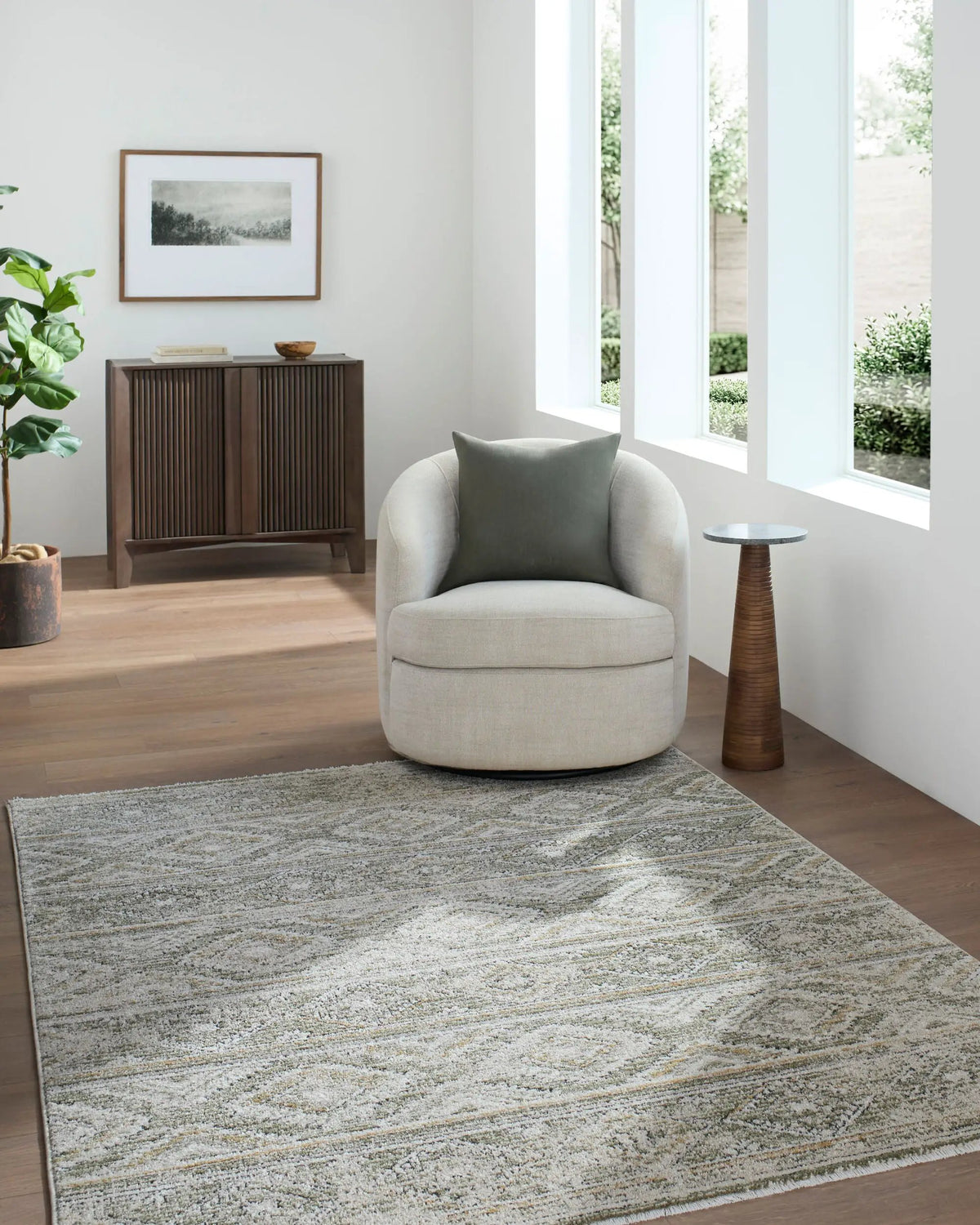 LIVABLISS Lausanne LNN-2315 Ivory Area Rug
