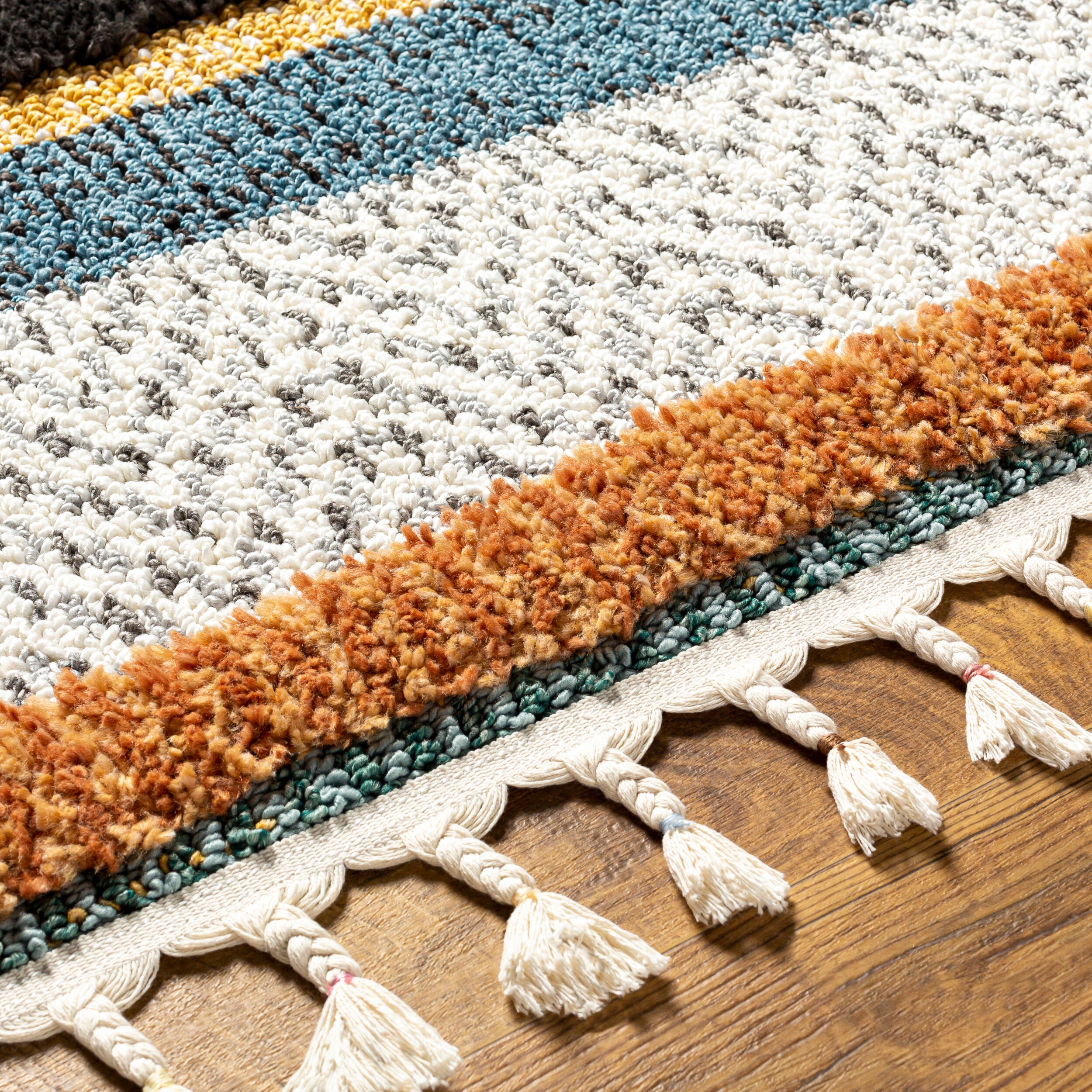 Surya Lofty LOF-2304 Off-White Area Rug by LIVABLISS