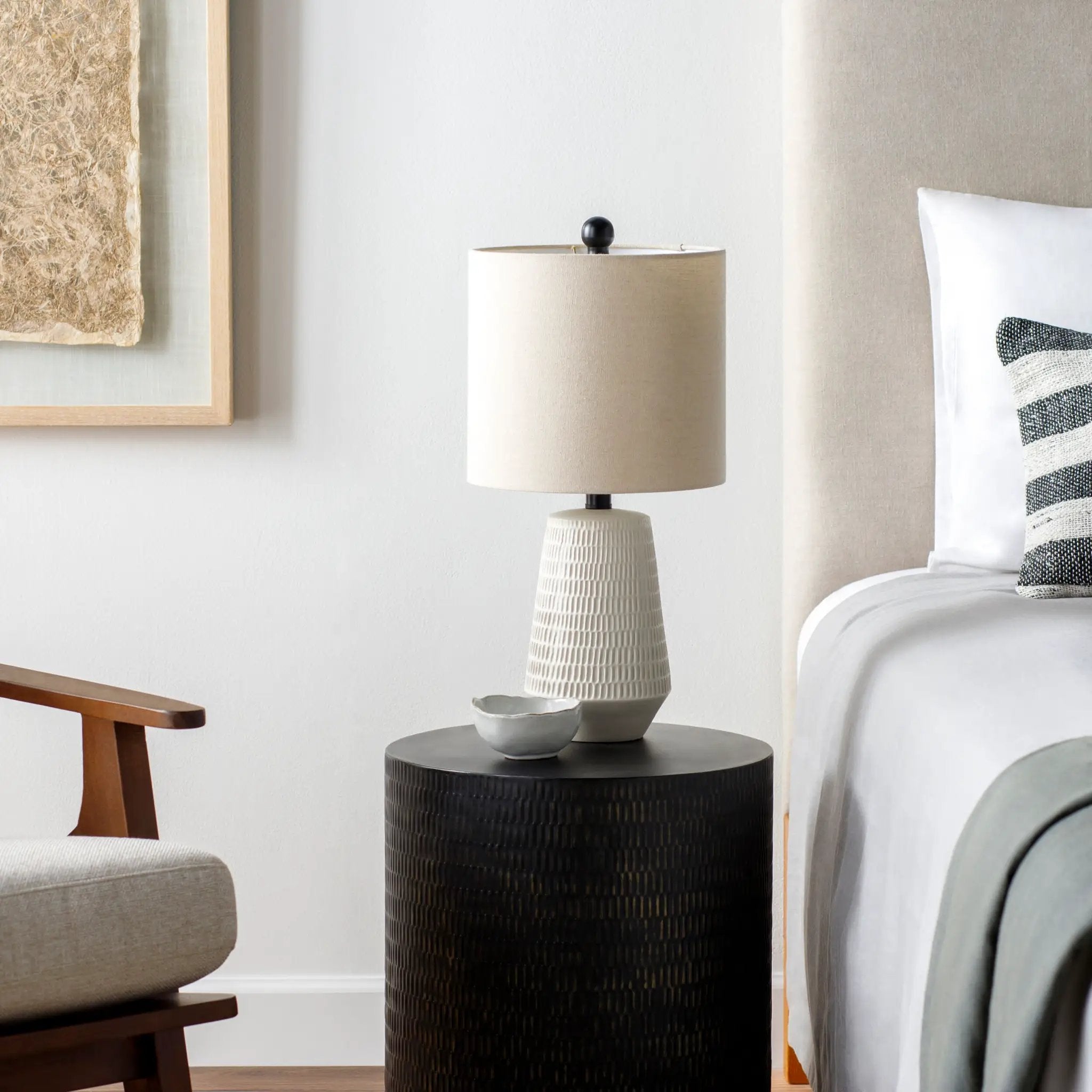 Leipzig LPZ-001 Accent Table Lamp by LIVABLISS