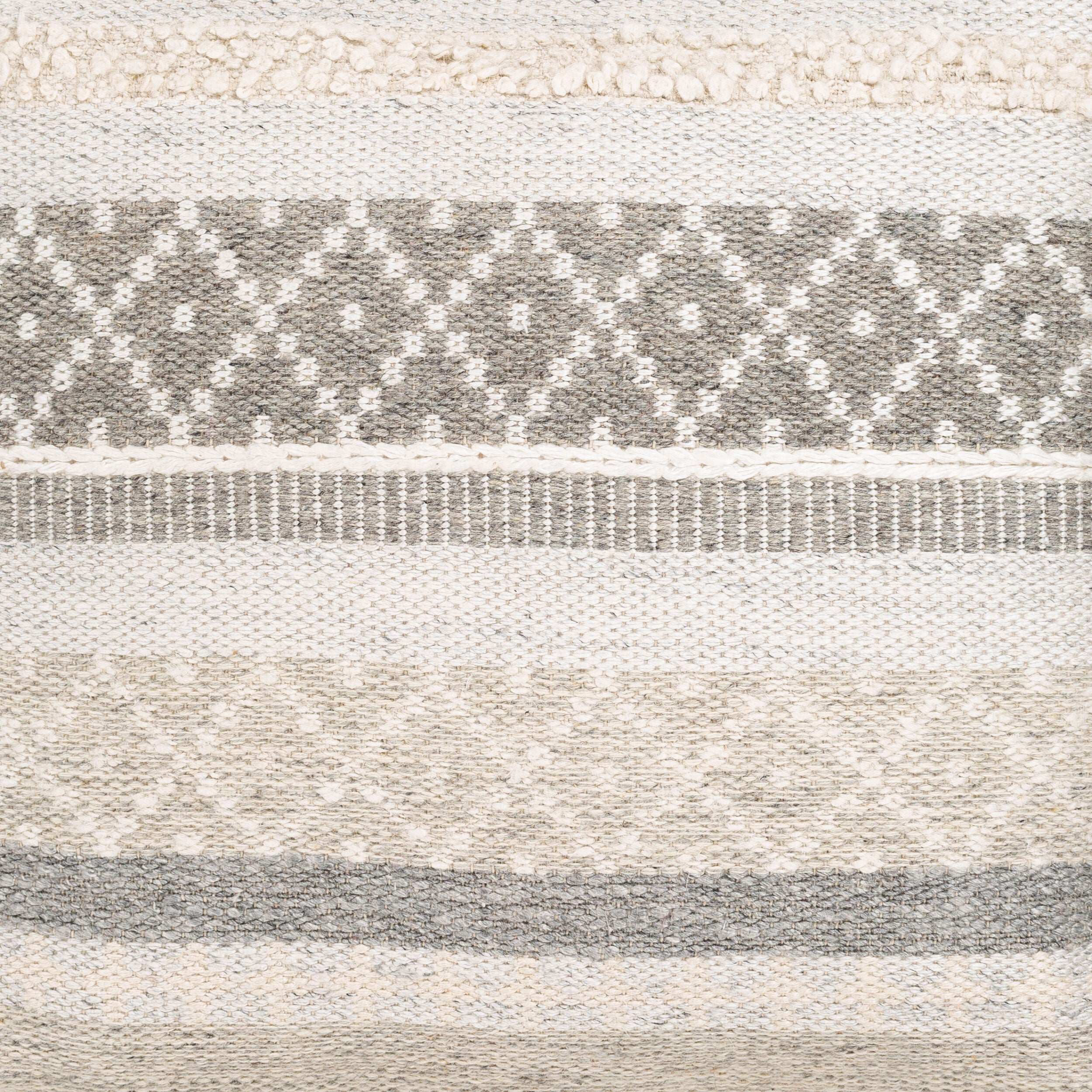 LIVABLISS Lorens LRPF-003 Pouf