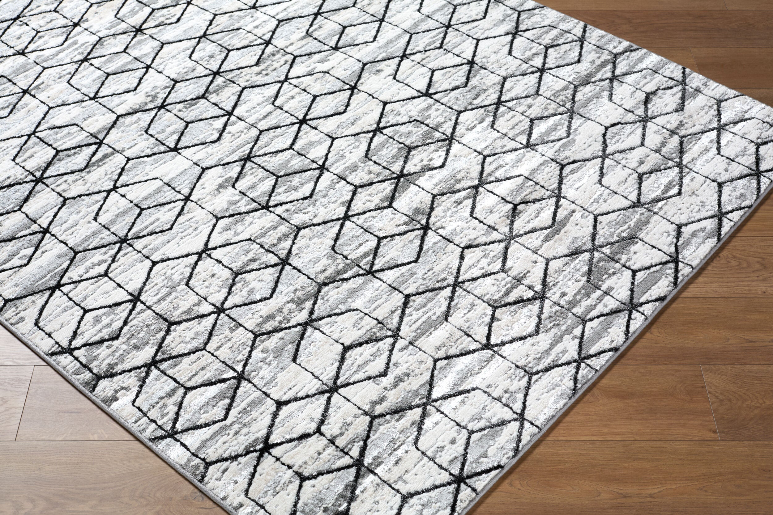 Surya Lustro LSR-2333 Gray Area Rug by LIVABLISS