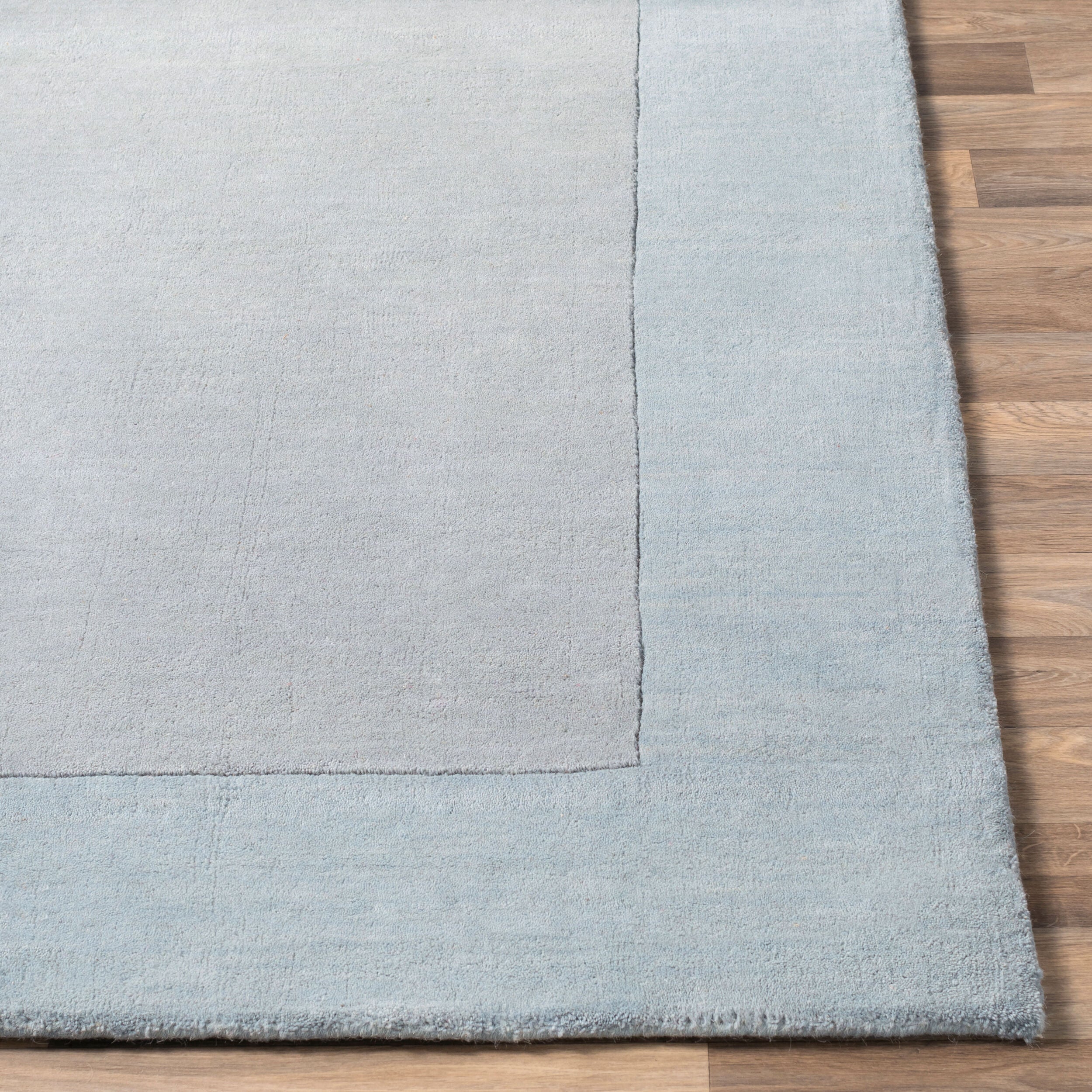 LIVABLISS Mystique M-305 Medium Gray Hand Loomed Area Rug