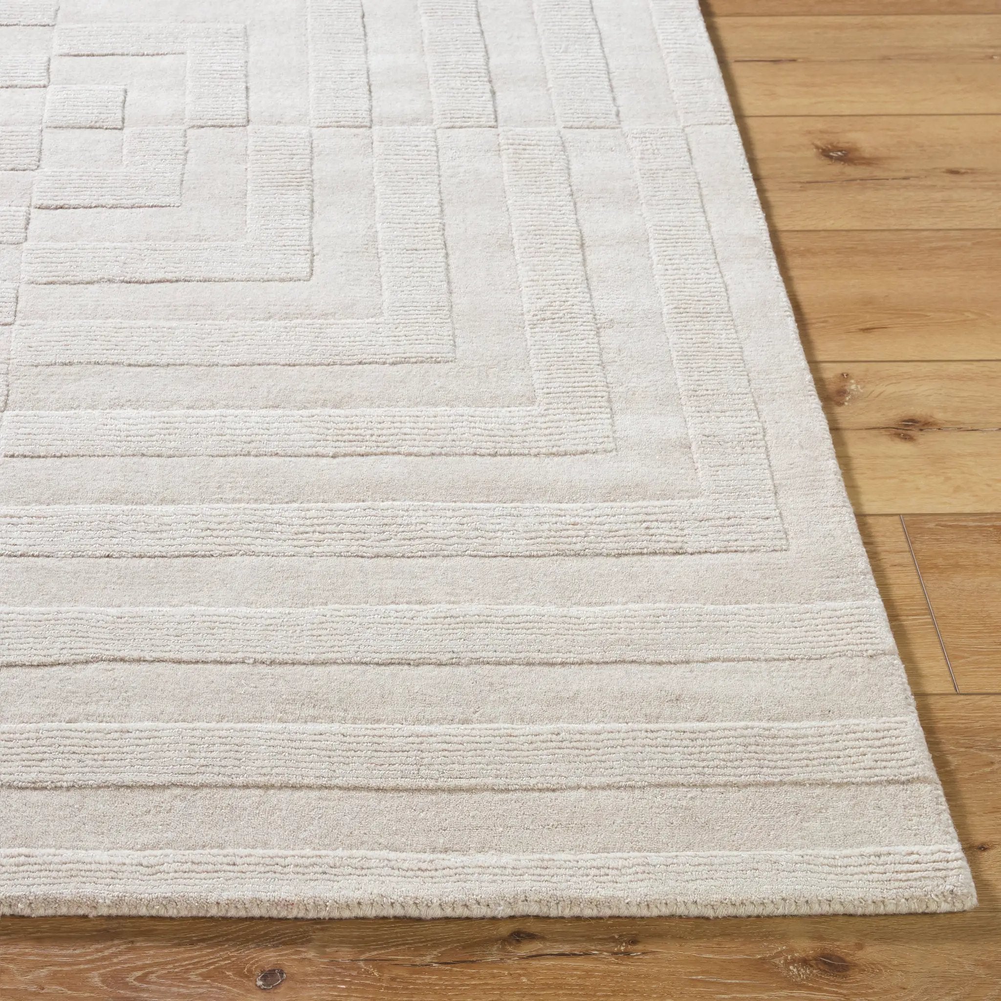 Mystique M-5500 Ivory Area Rug by LIVABLISS