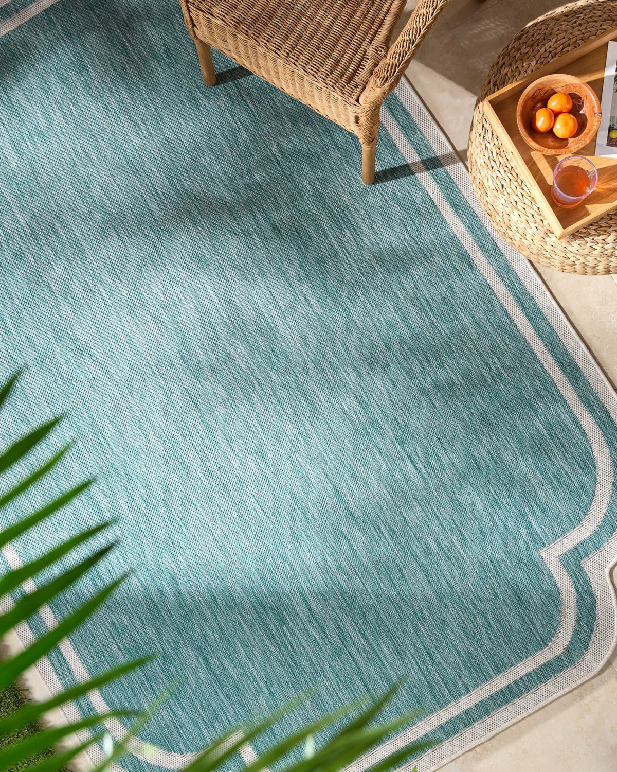 LIVABLISS Miami Beach MBH-2311 Aqua Area Rug