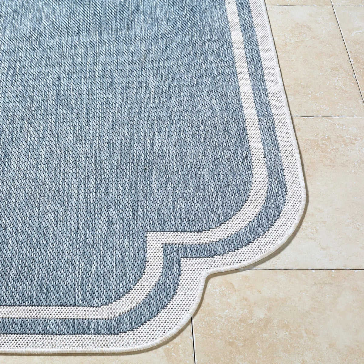 LIVABLISS Miami Beach MBH-2332 Blue Area Rug