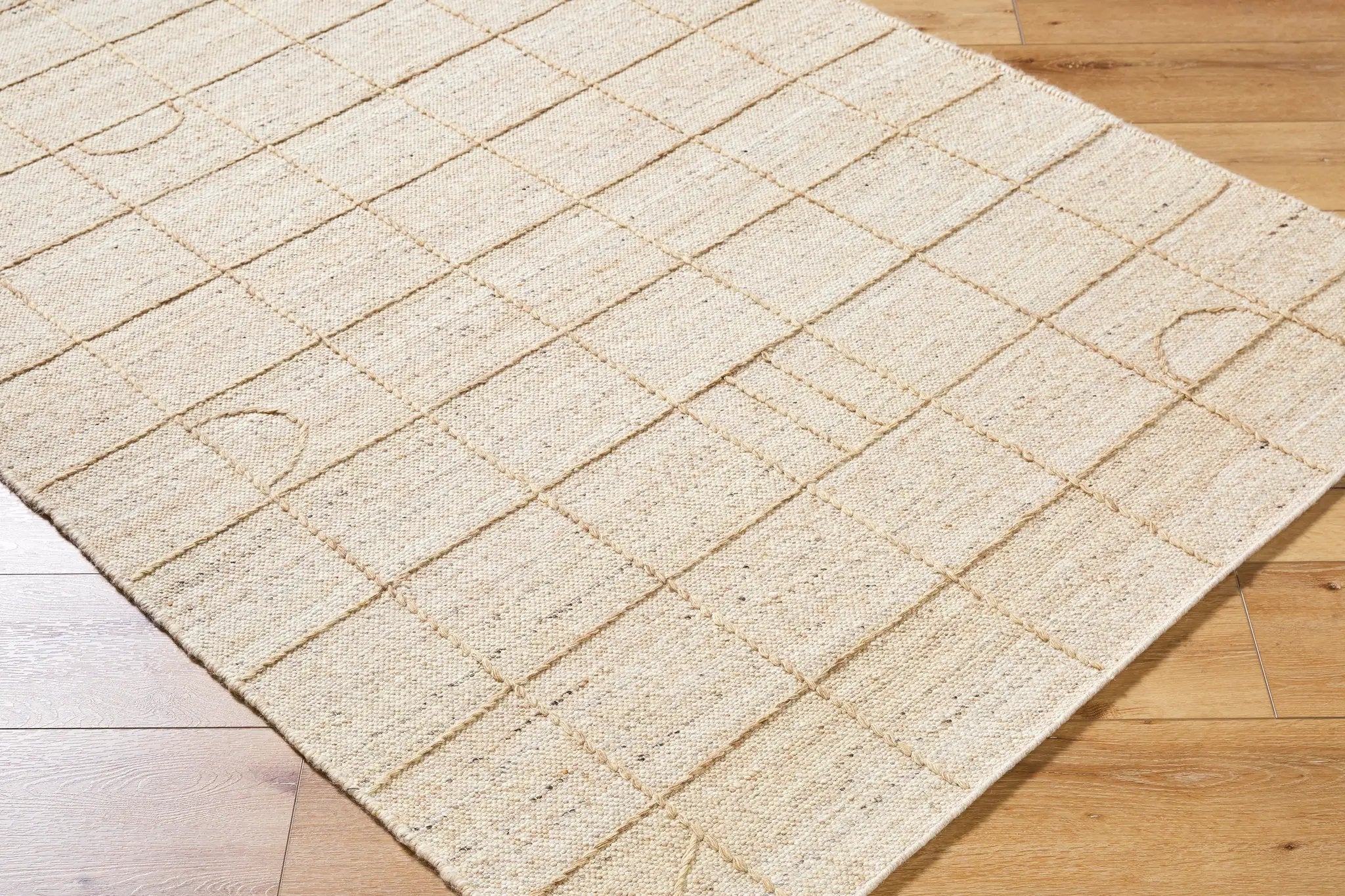 Marcela MCL-2303 Ivory Area Rug by LIVABLISS