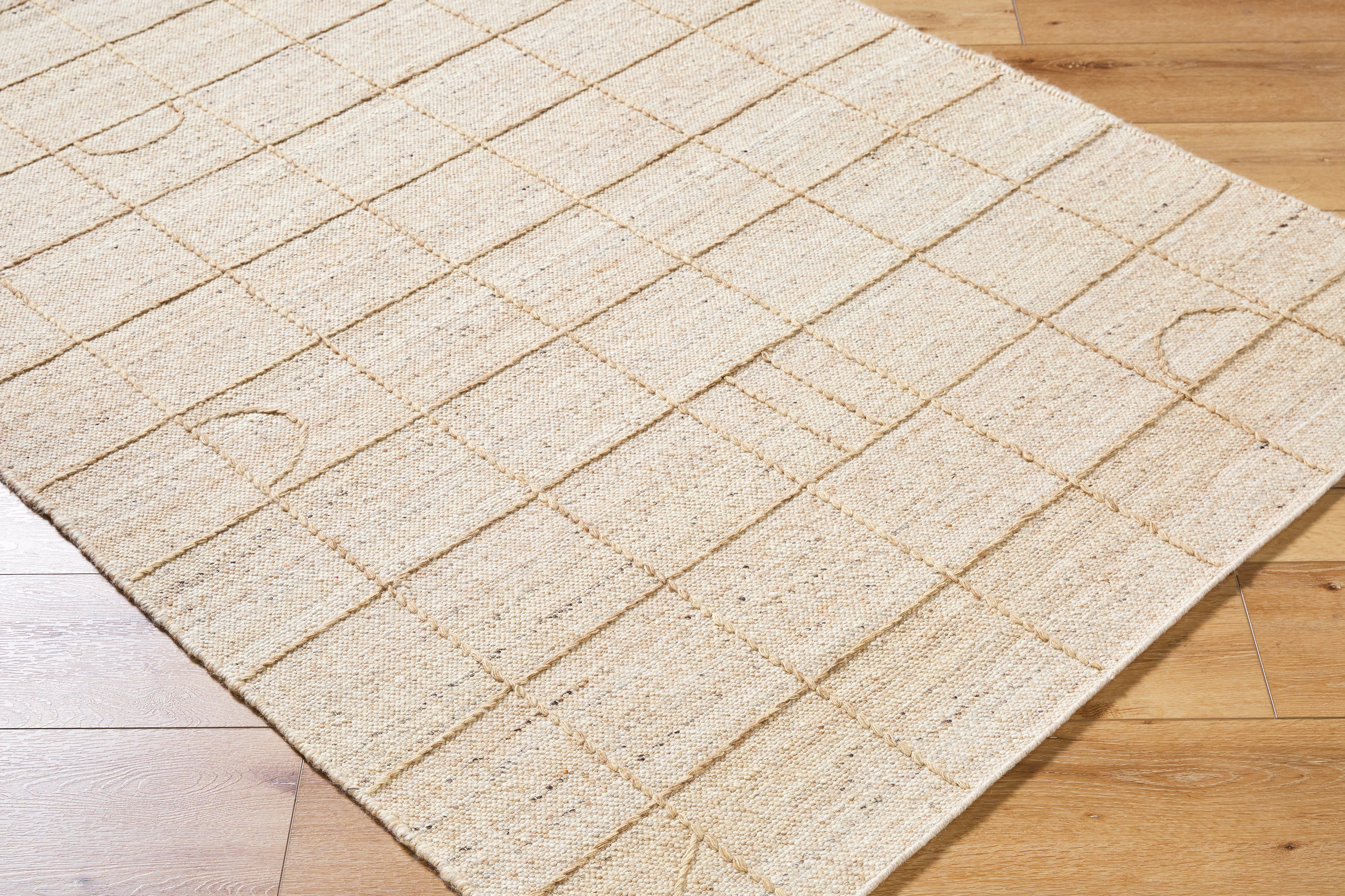 LIVABLISS Marcela MCL-2303 Area Rug