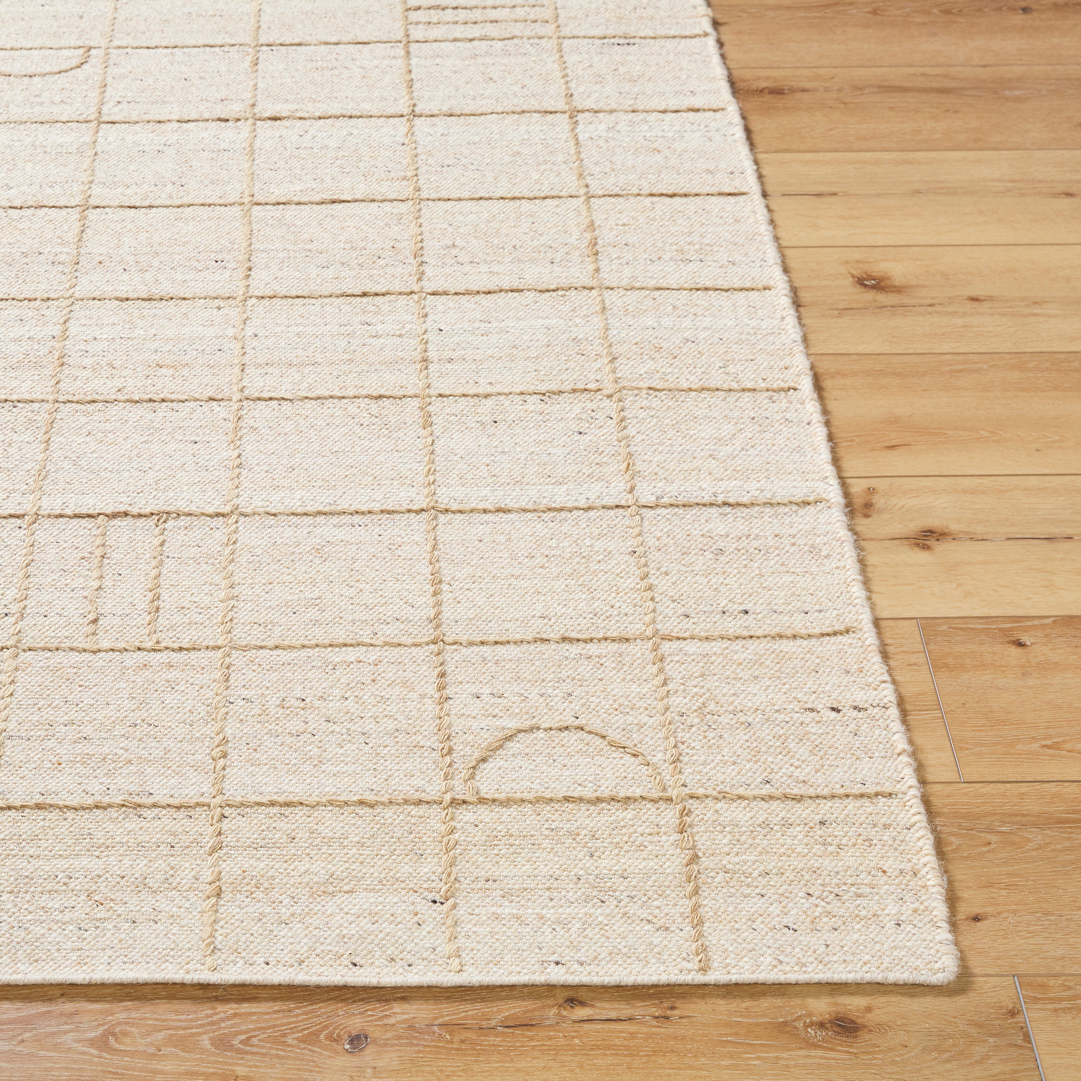 LIVABLISS Marcela MCL-2303 Area Rug