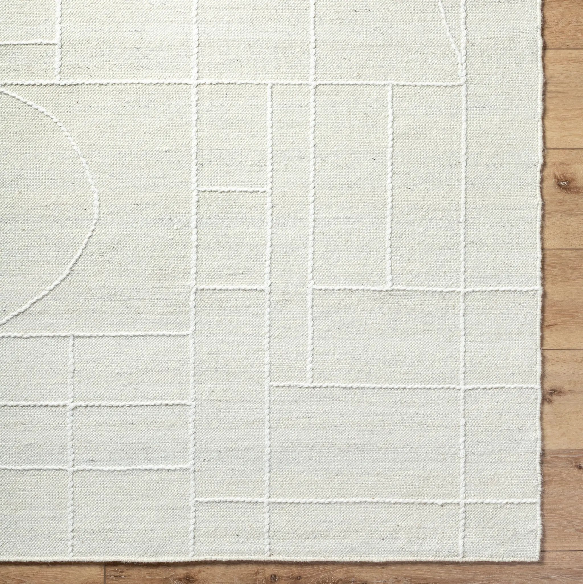 Marcela MCL-2306 Ivory Area Rug by LIVABLISS
