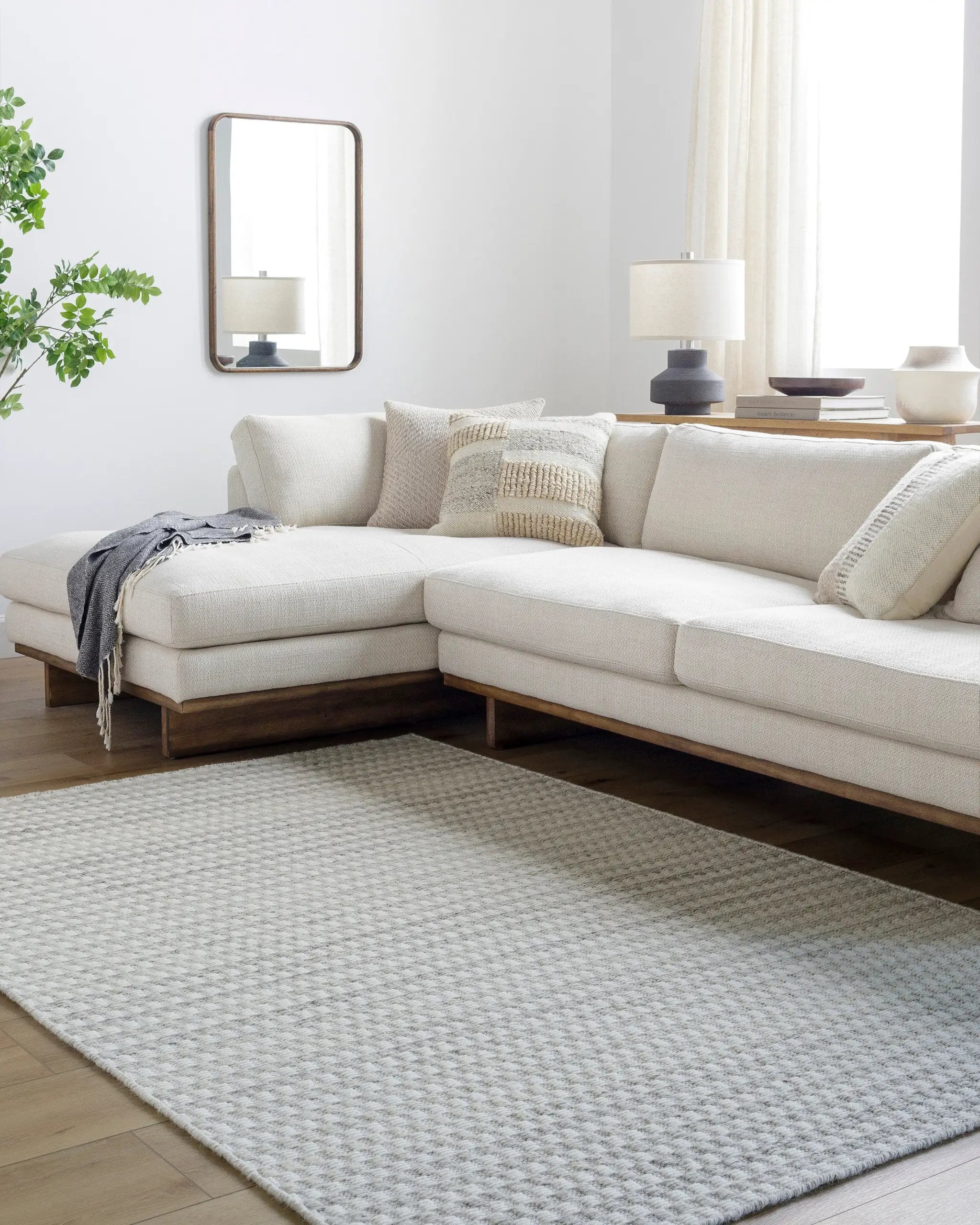 Mardin MDI-2356 Ivory Area Rug by LIVABLISS