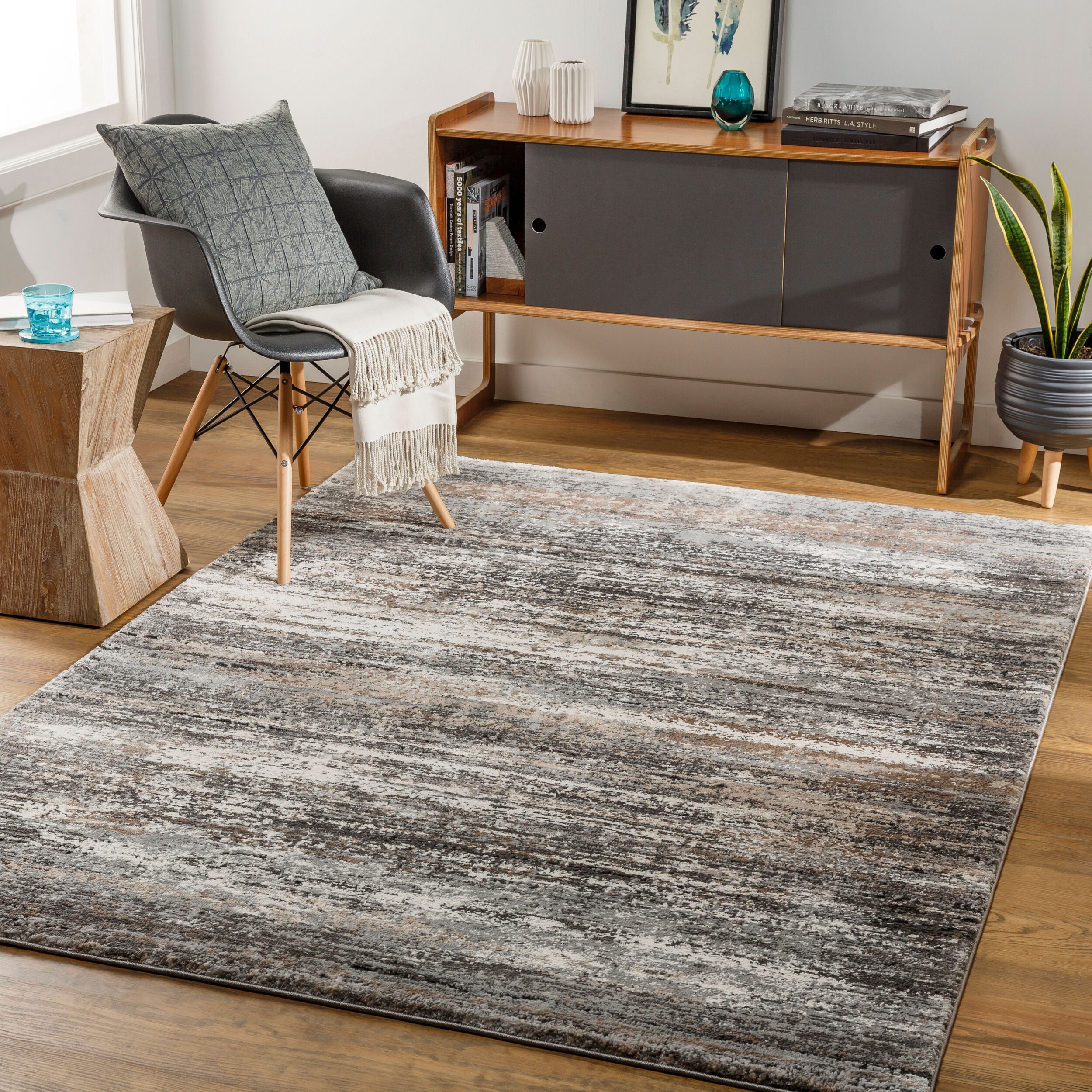 Surya Montana MTN-2304 Gray Area Rug by LIVABLISS