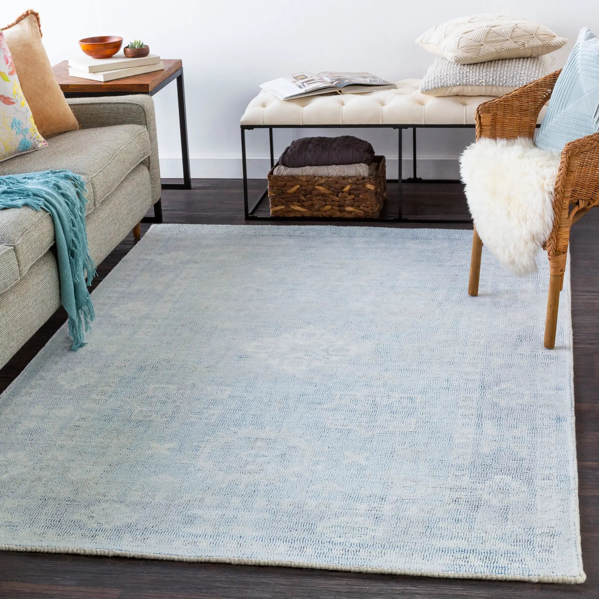 Oregon ORG-2304 Blue Area Rug by LIVABLISS