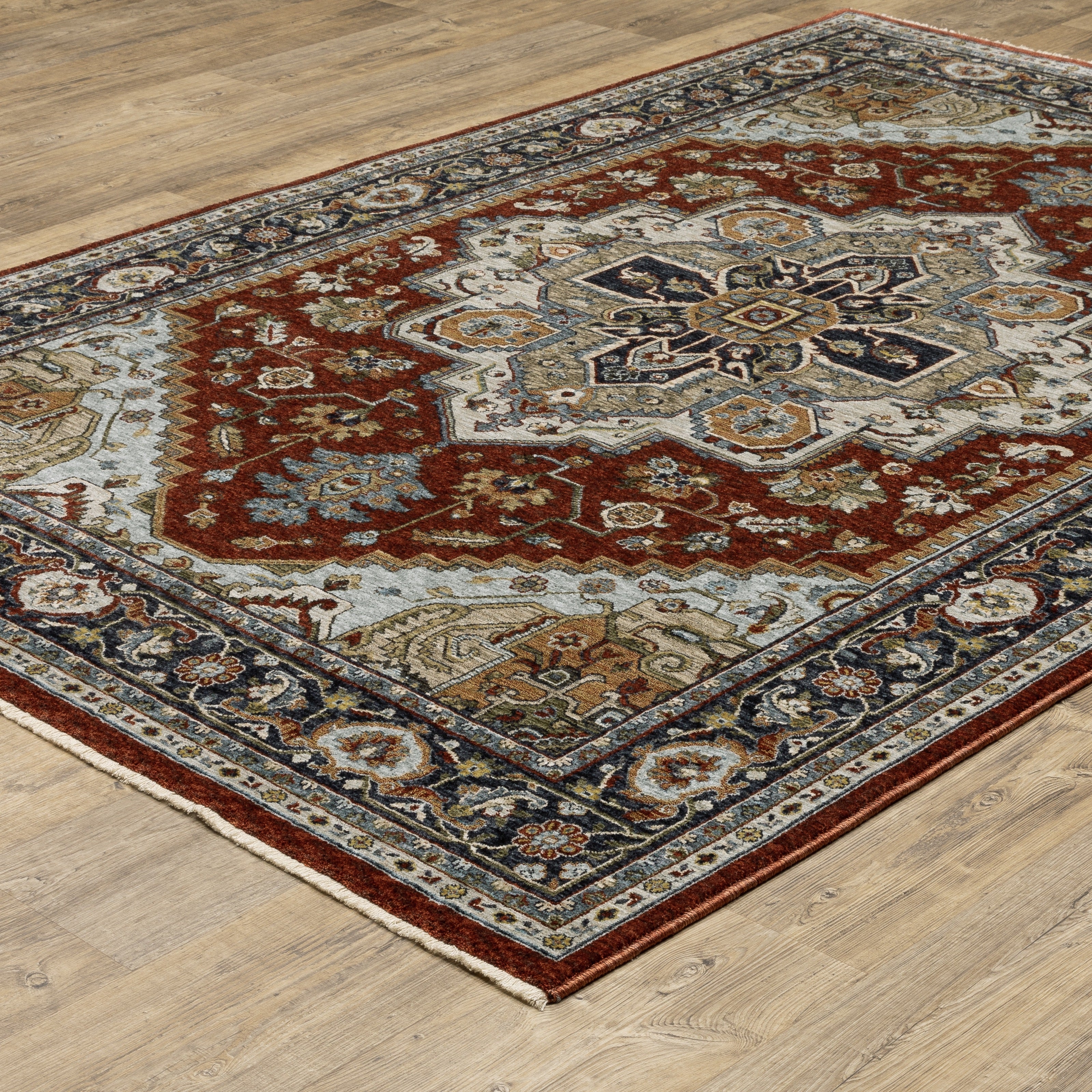 Aberdeen 1144R Red/ Blue Traditional Area Rug by Oriental Weavers