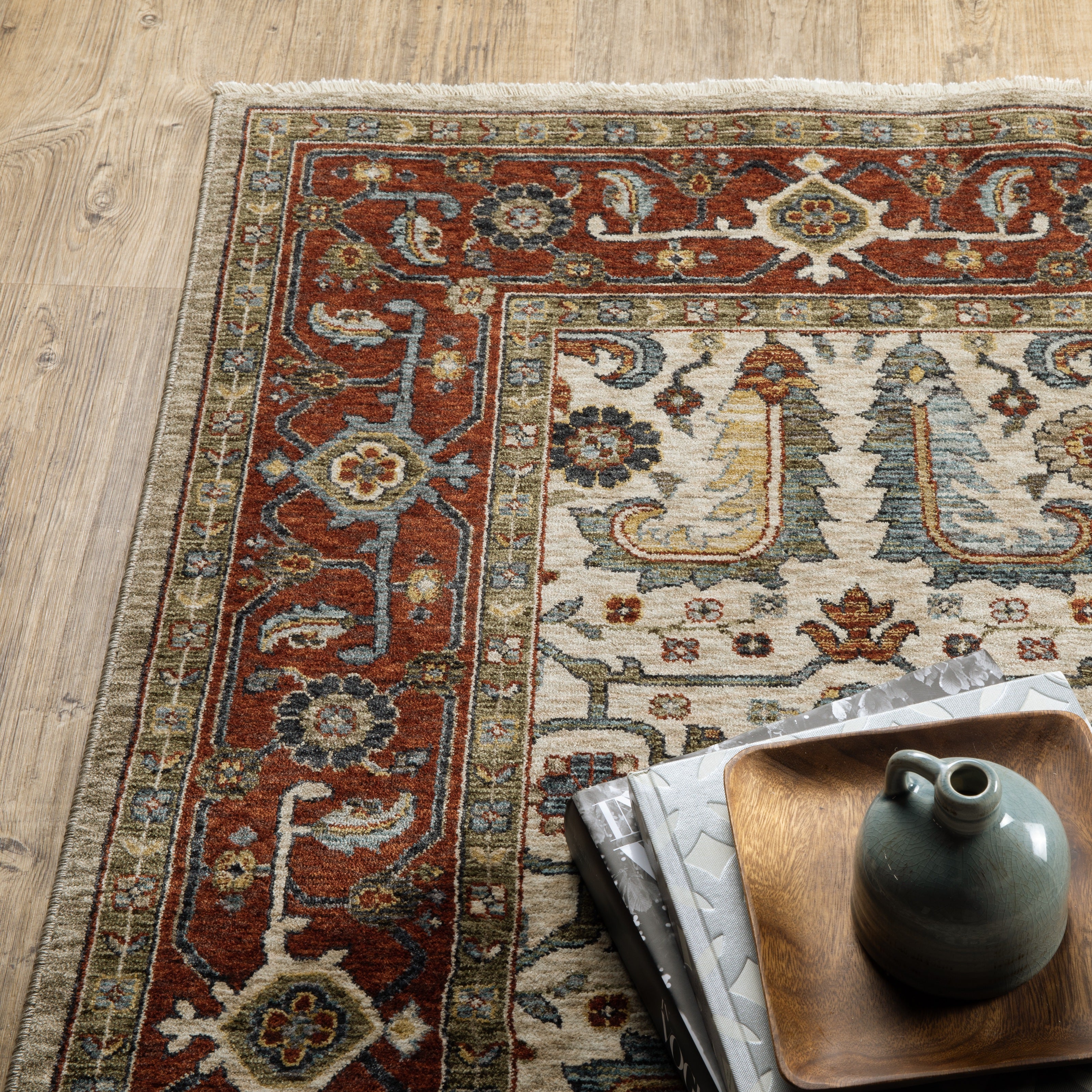 Aberdeen 144D1 Ivory/ Red Traditional Area Rug by Oriental Weavers
