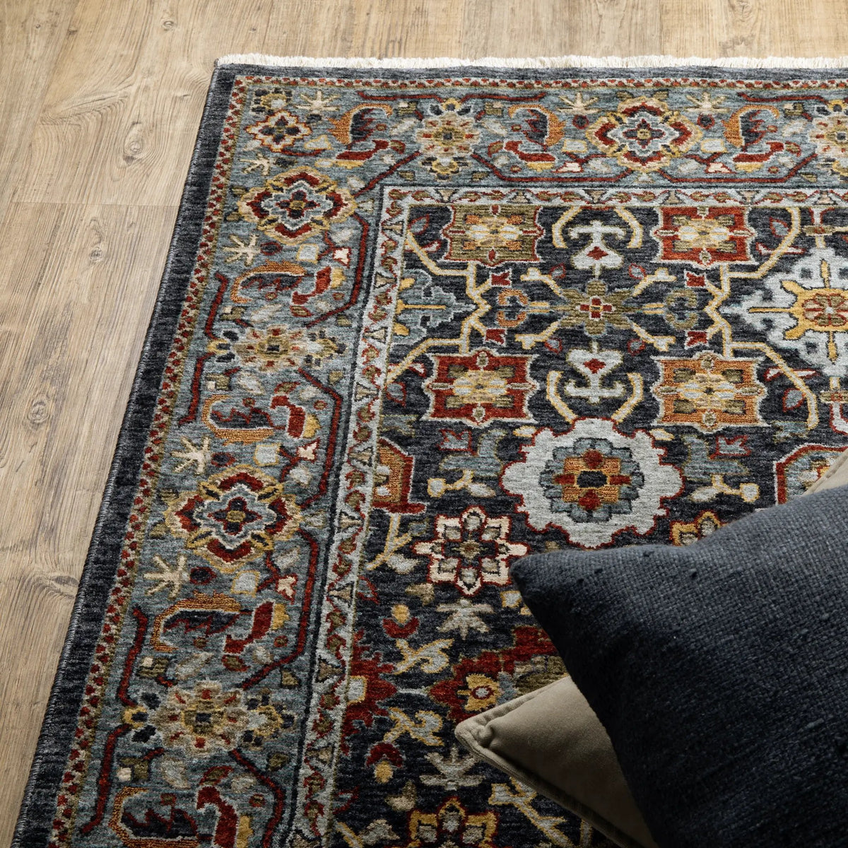 Aberdeen 4922D Blue/ Multi Area Rug by Oriental Weavers
