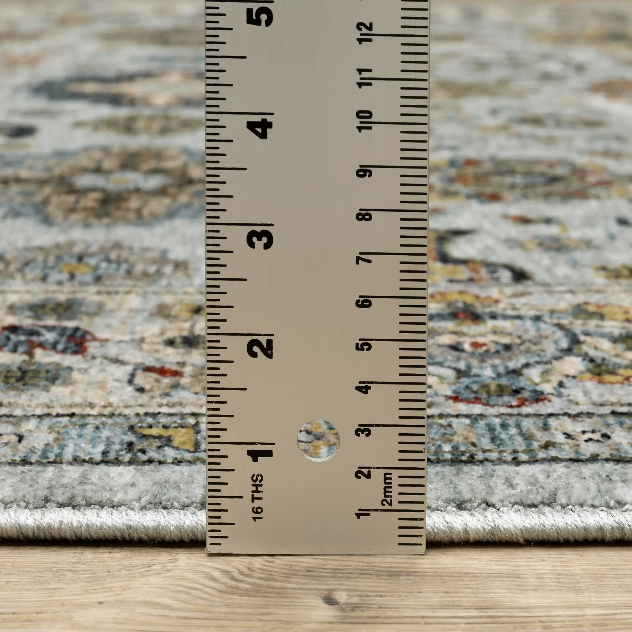 Aberdeen 561W1 Blue/ Beige Area Rug by Oriental Weavers