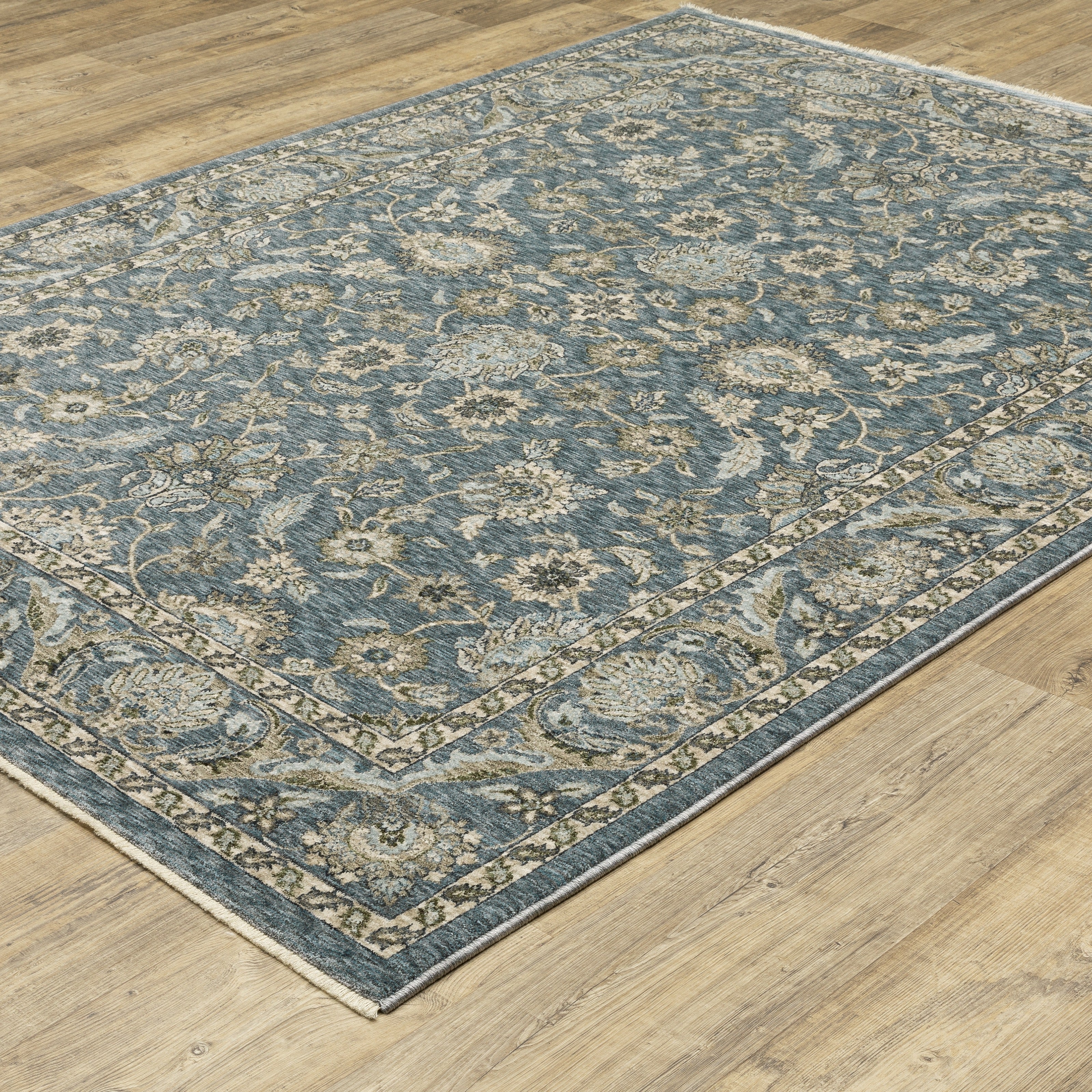 Aberdeen 070H1 Blue/ Beige Traditional Area Rug by Oriental Weavers